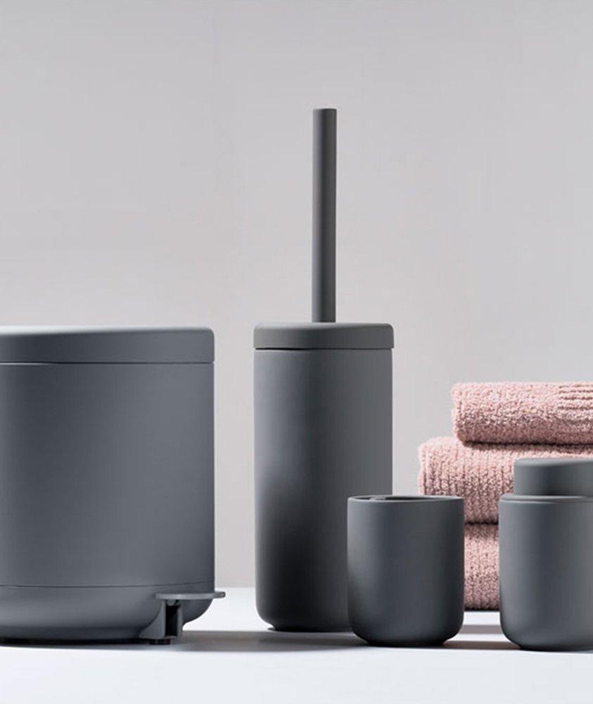 Ume Toilet Brush Set  image 1