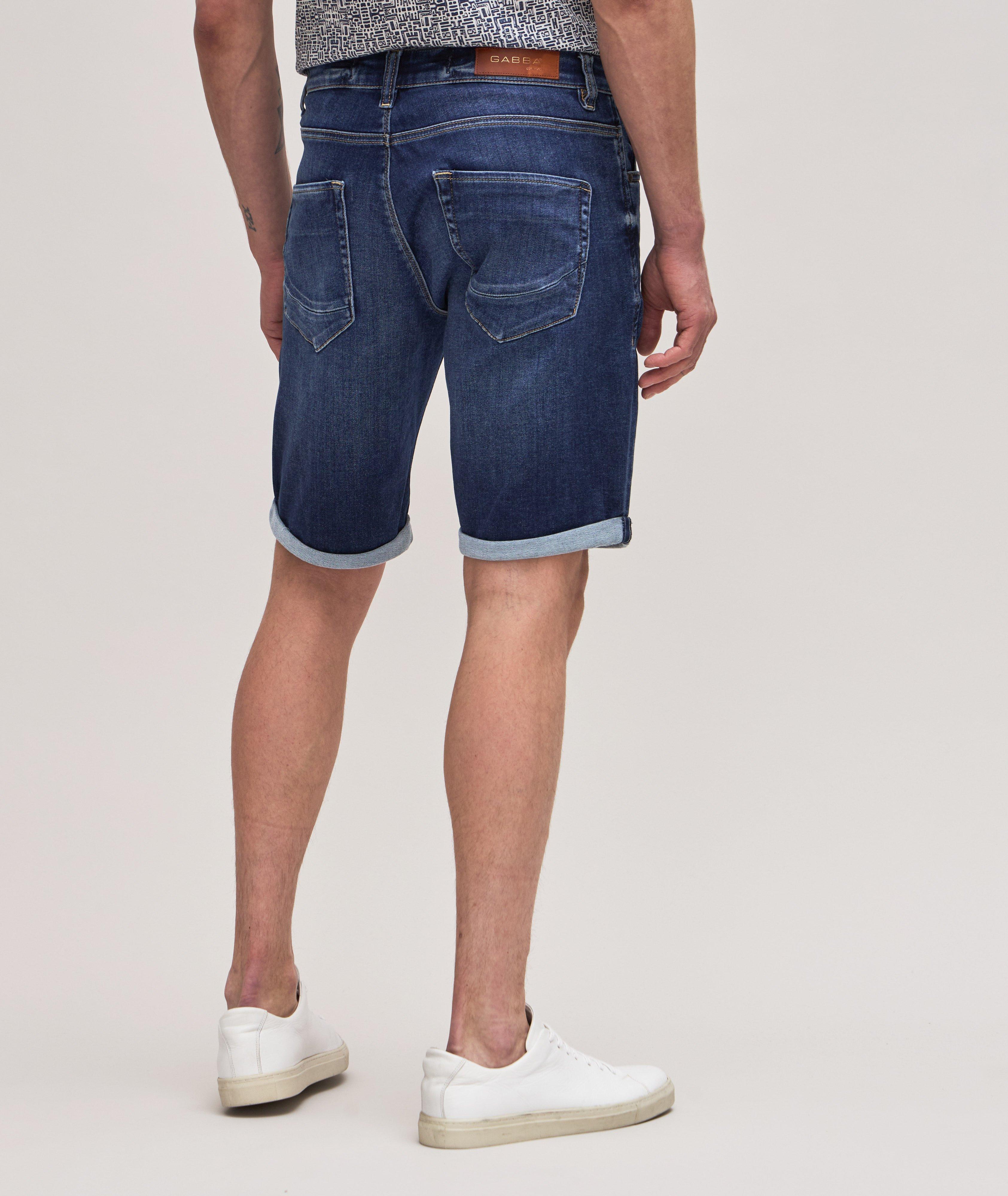 Thumbnail to select image 3