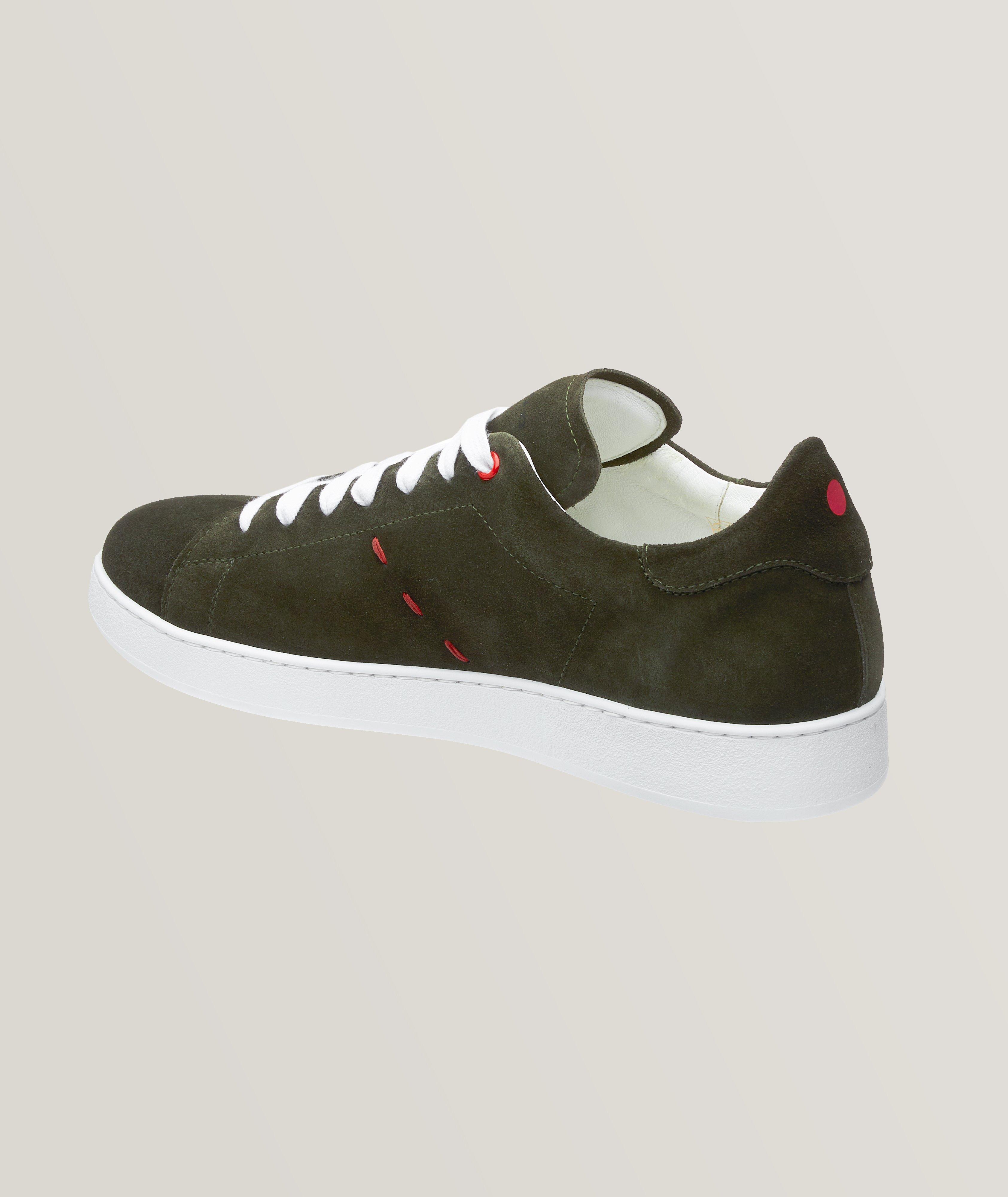 Chaussure sport en suède image 1