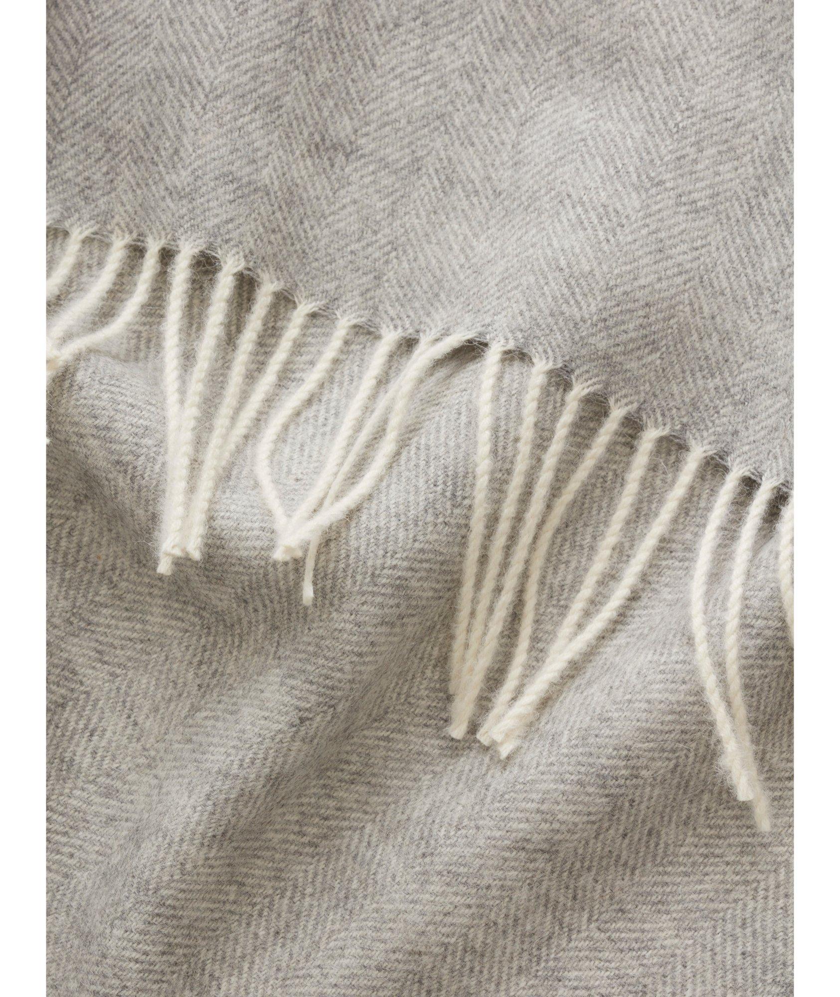 Thumbnail to select image 1