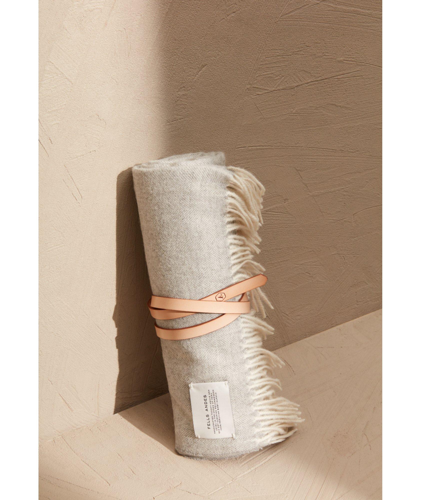Sill Baby Alpaca Throw image 1