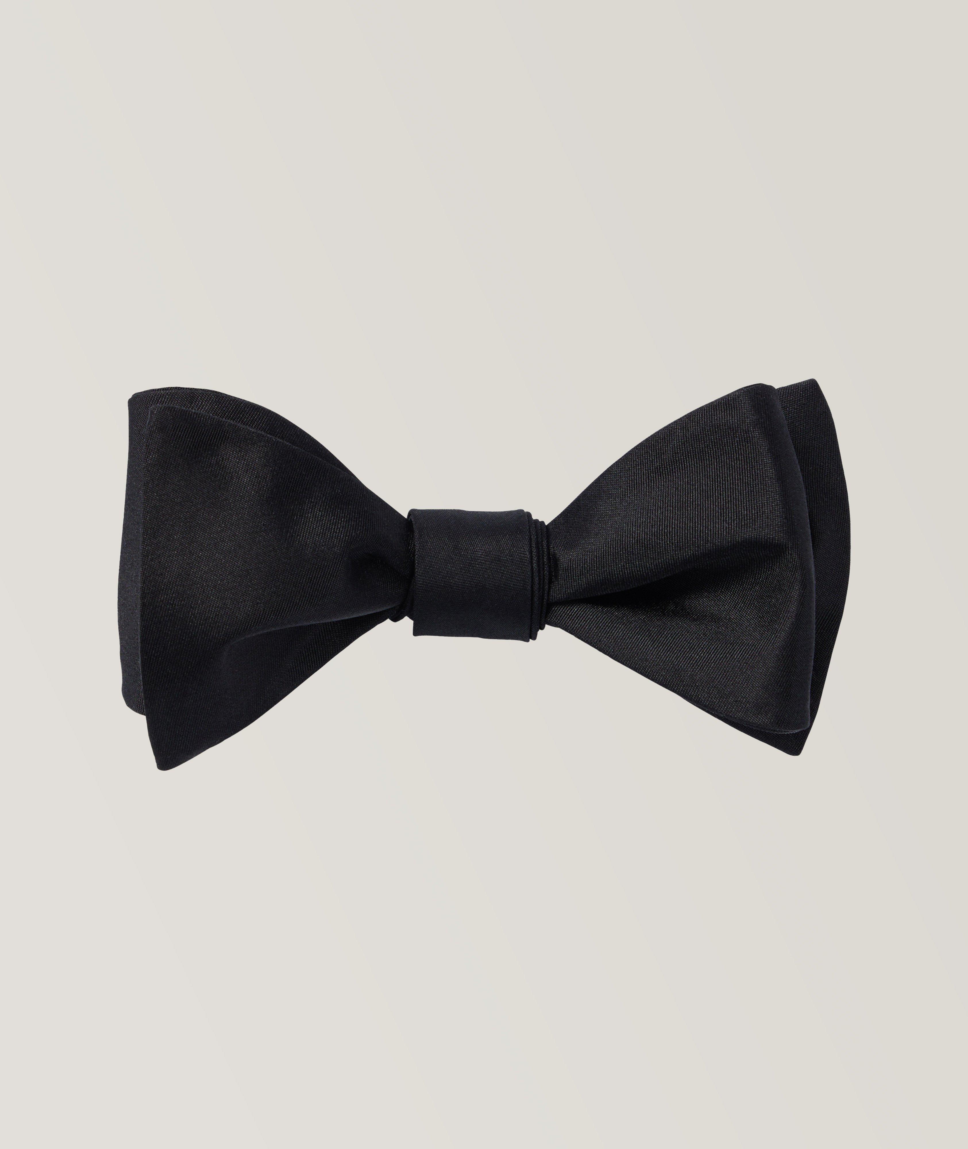 Jacqaurd Silk Bow Tie image 0