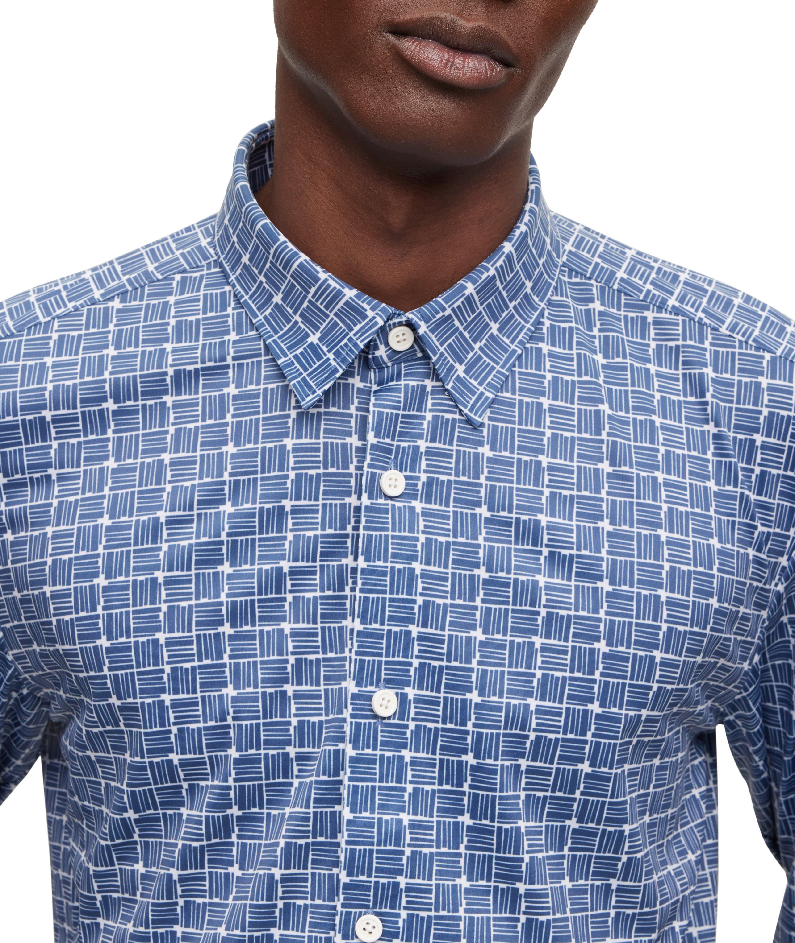 Chemise décontractée en tissu extensible image 4