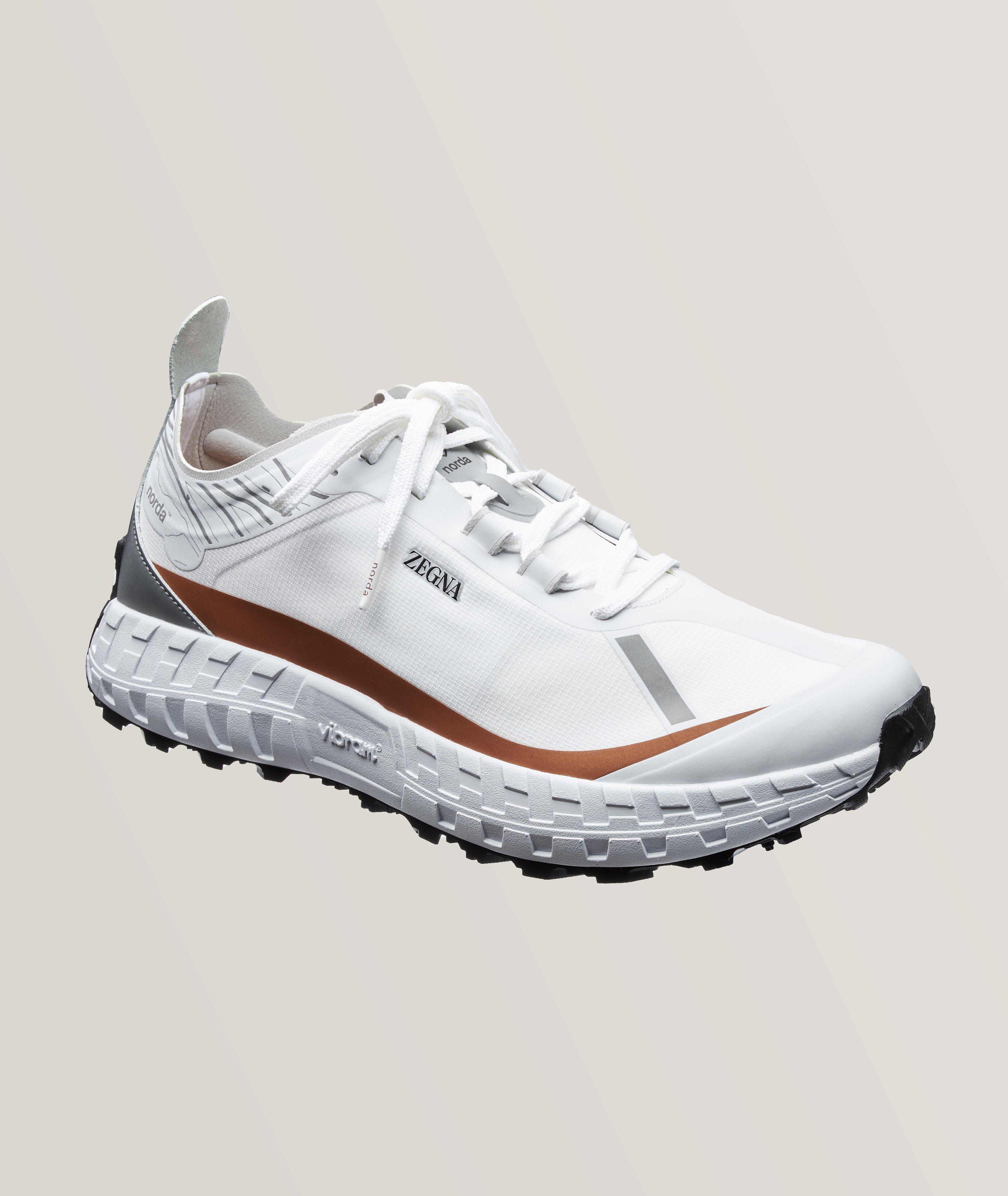Chaussure sport en tricot, collection Norda image 0