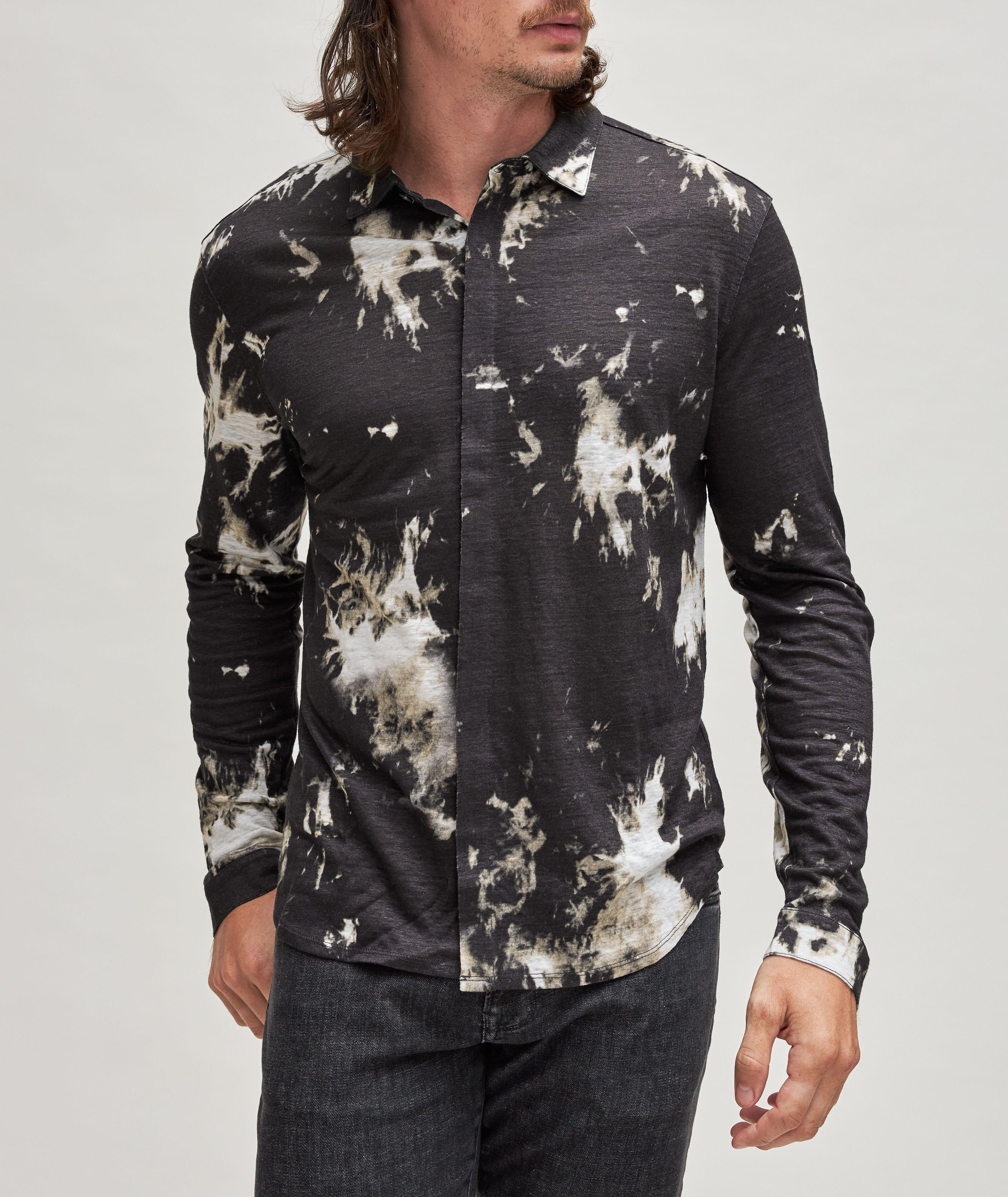 Chemise teinte par nouage de coupe contemporaine image 1
