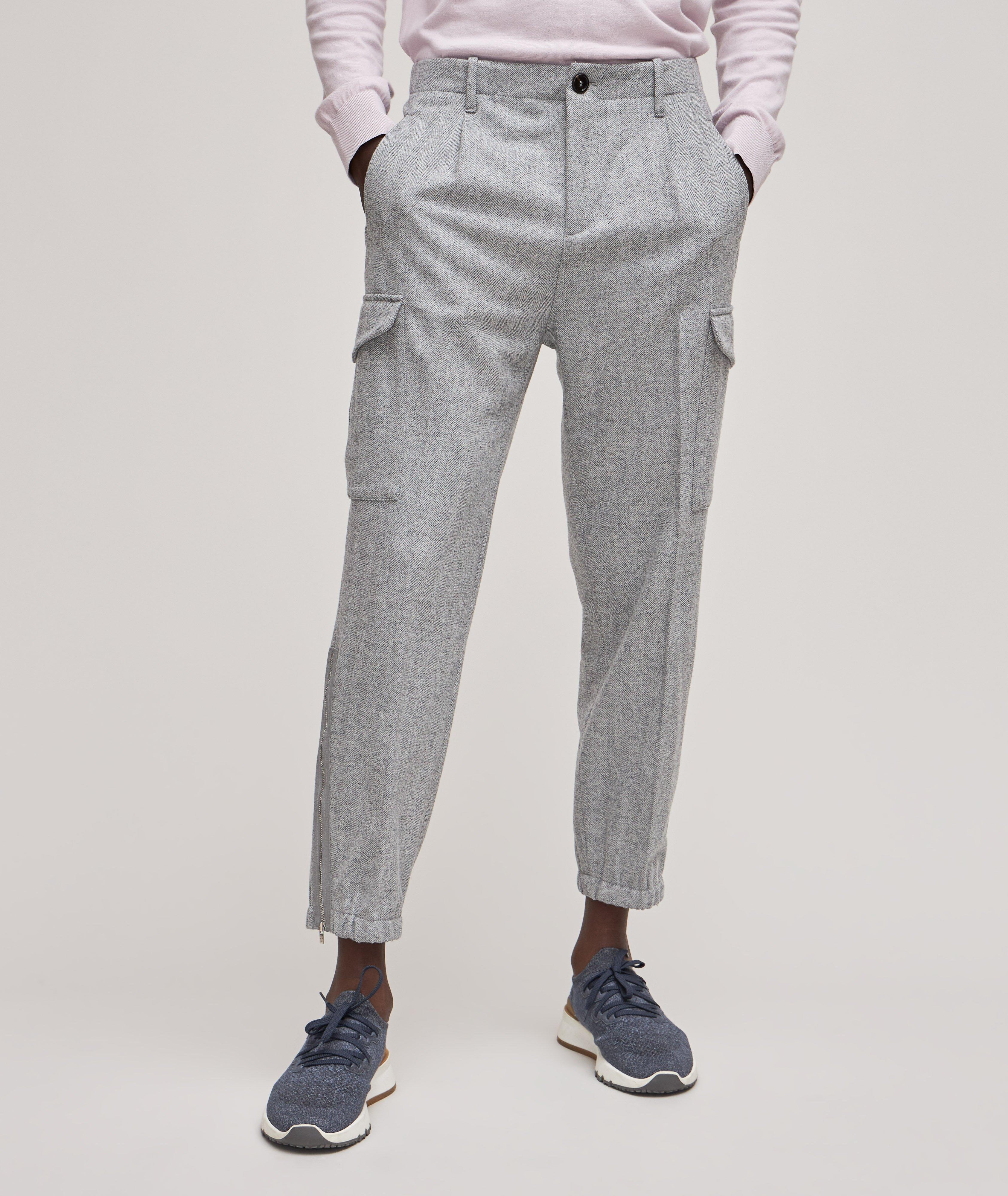 Pantalon en coton teint en pièce de coupe ergonomique image 2