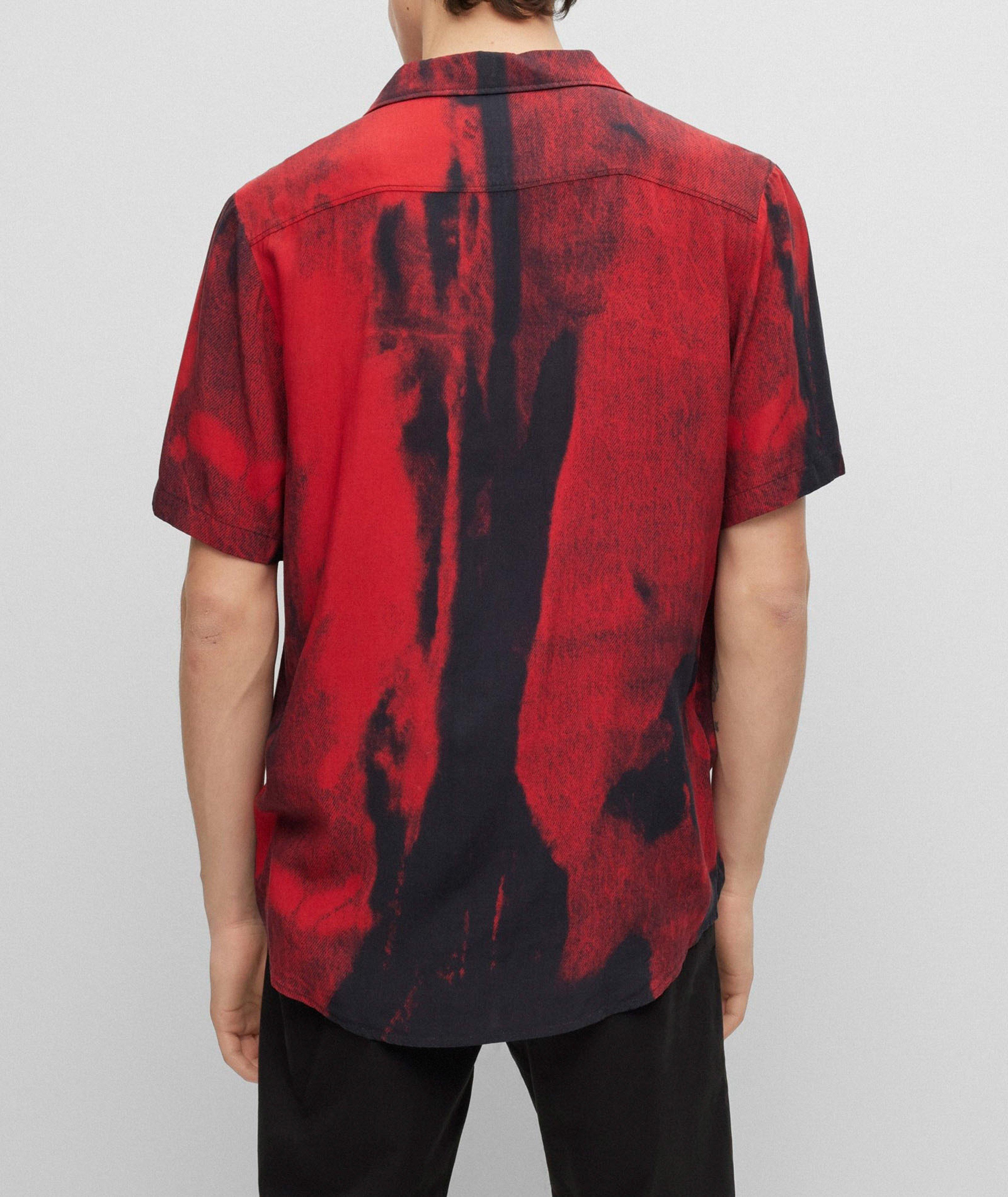 Chemise teinte par immersion, collection écoresponsable image 2