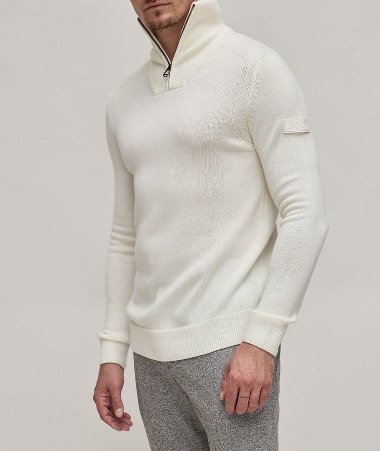 Knitted Troyo Pullover image 1