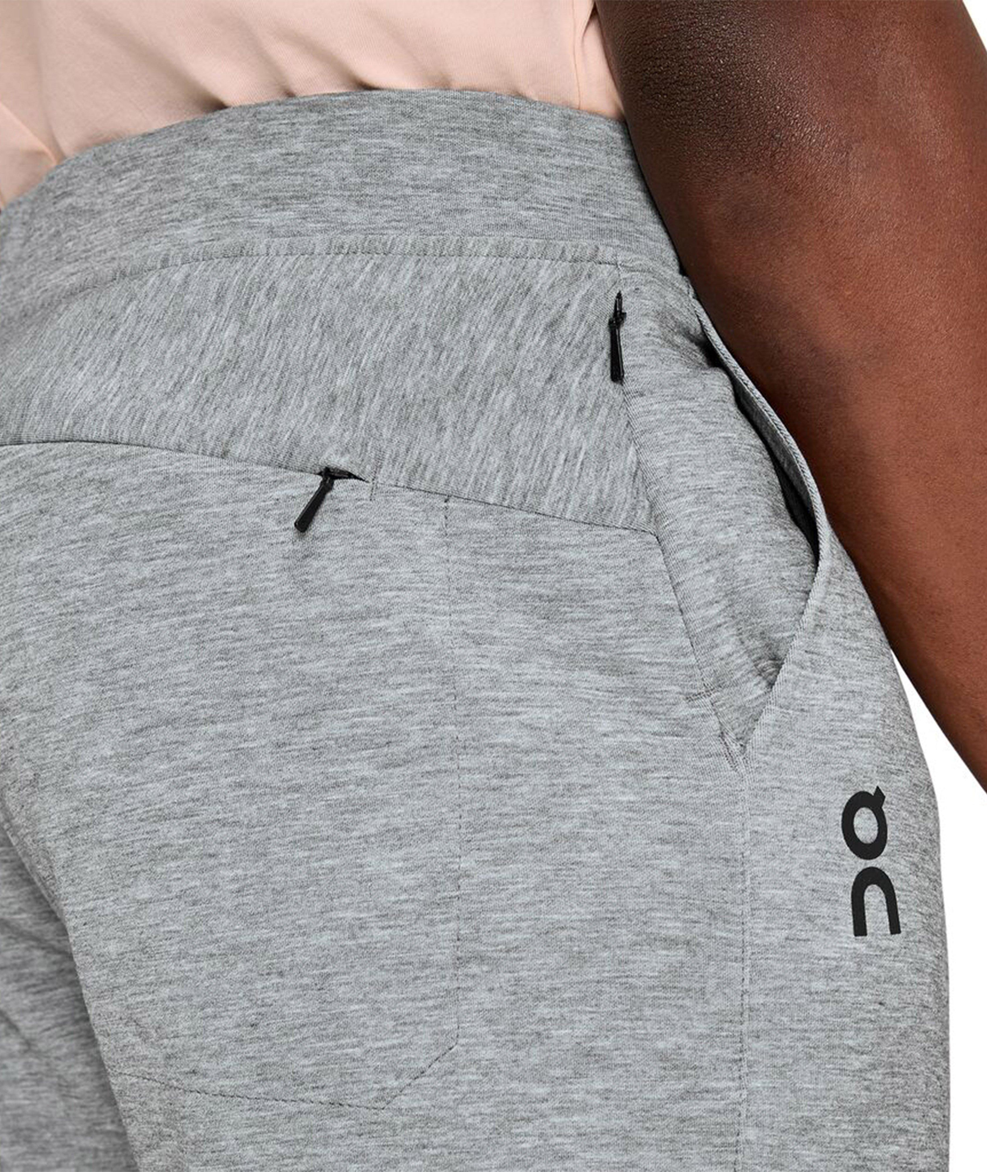 Pantalon sport en tissu technique image 5