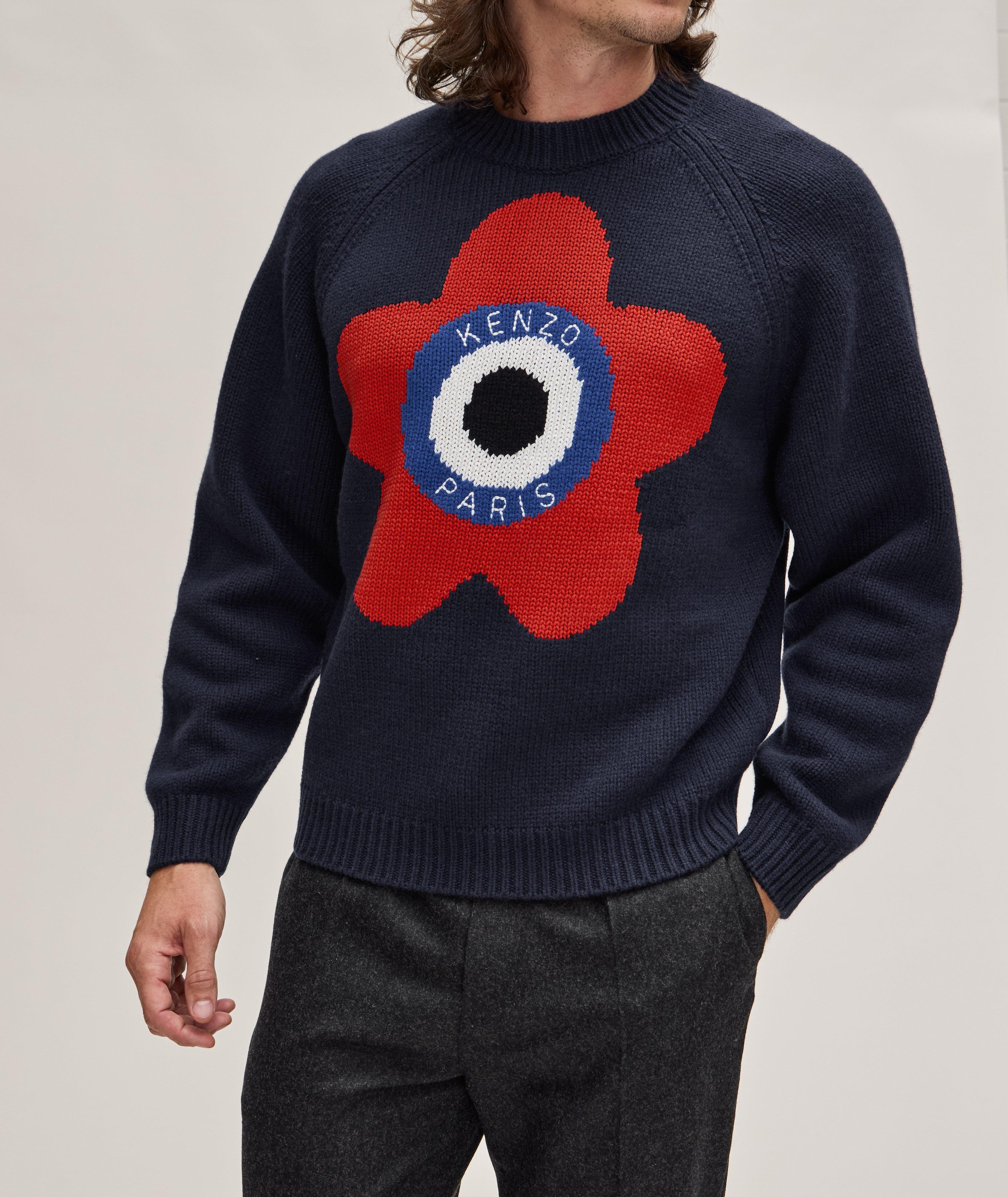 Pull en lainage avec fleur-cible image 1
