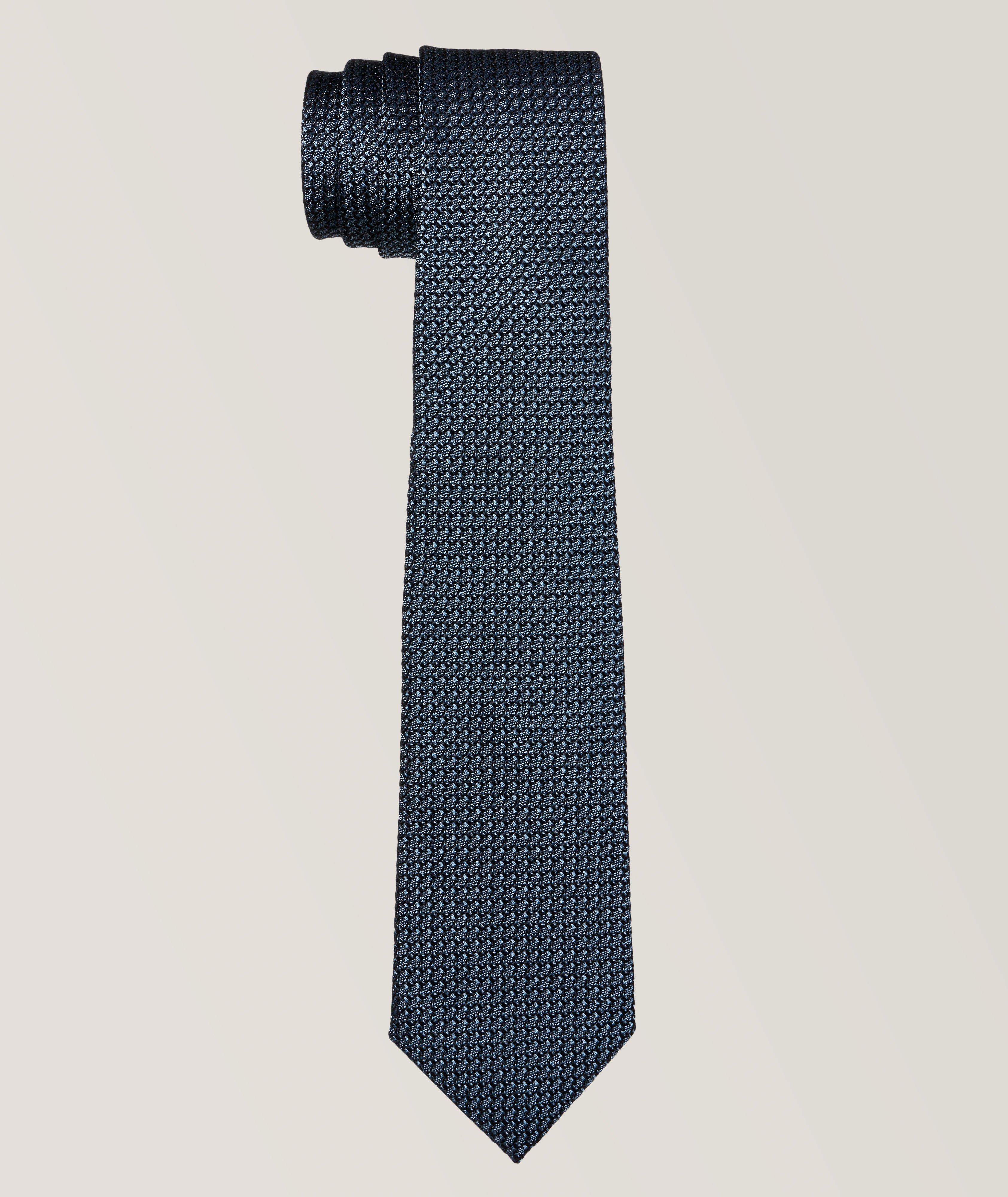 Cravate en soie à petit motif image 0