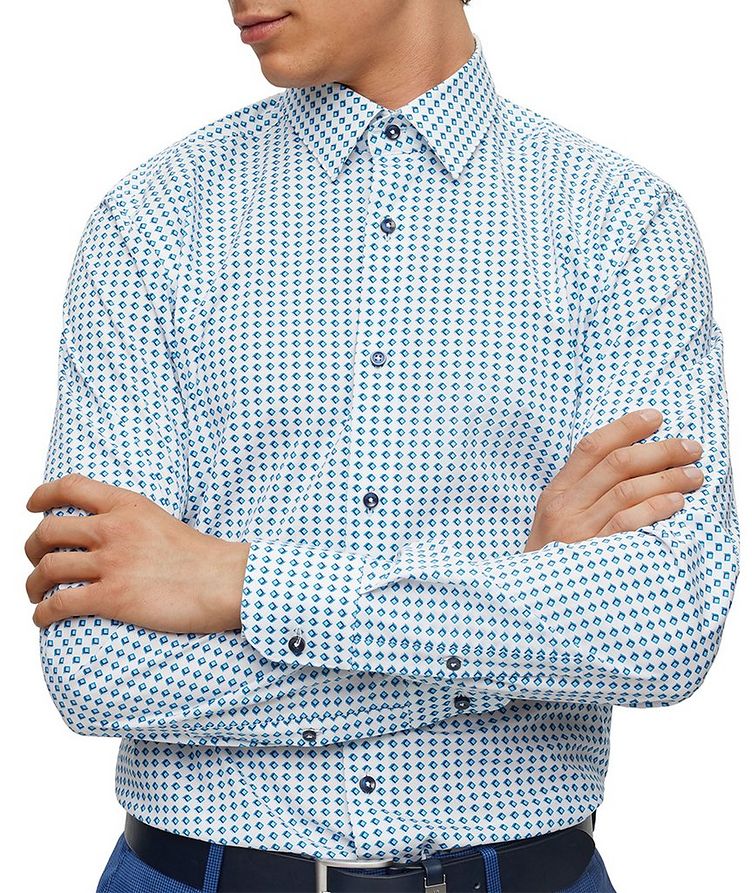 Chemise habillée à petit motif losangé de coupe amincie image 3
