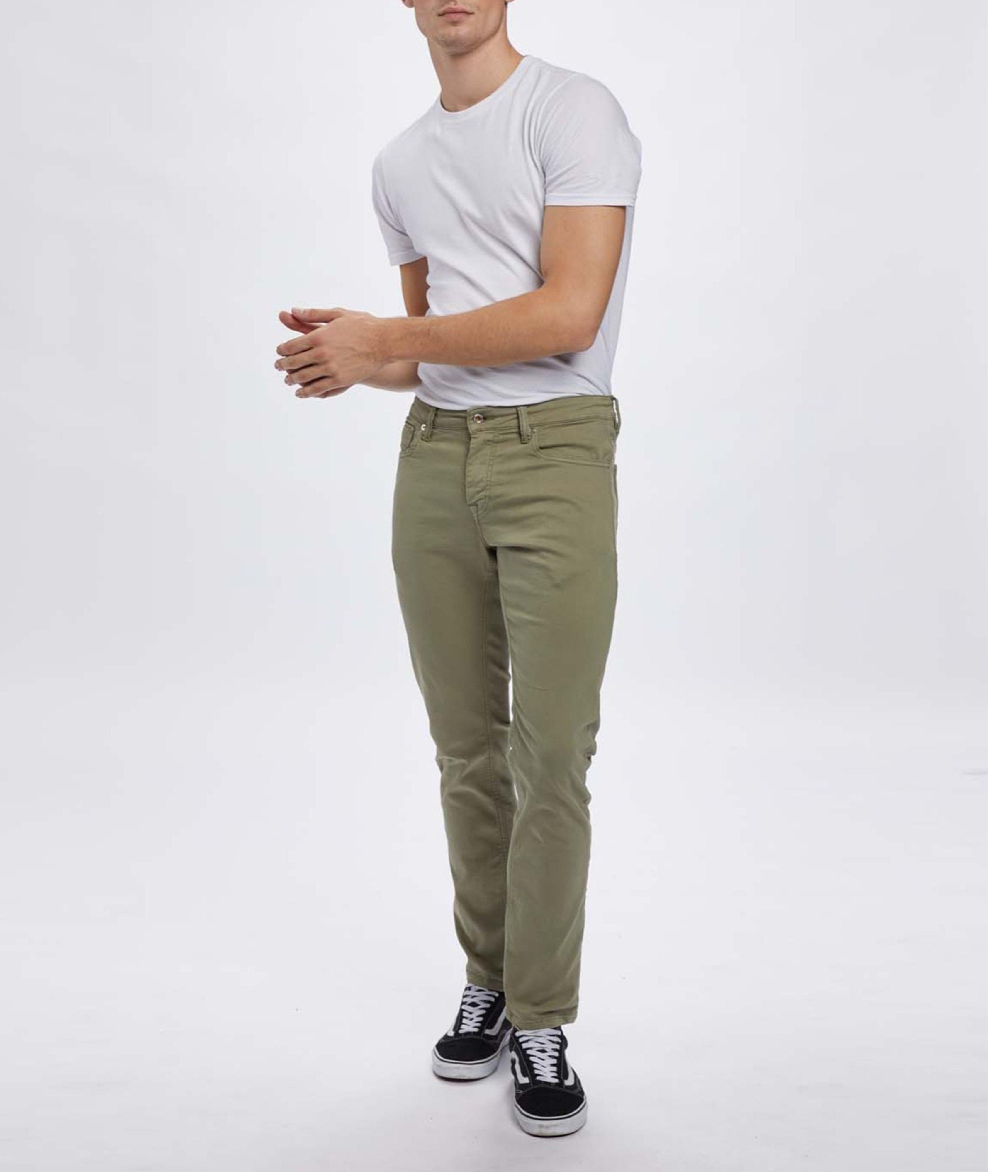 Slim-Fit Jones Classic Jeans image 6