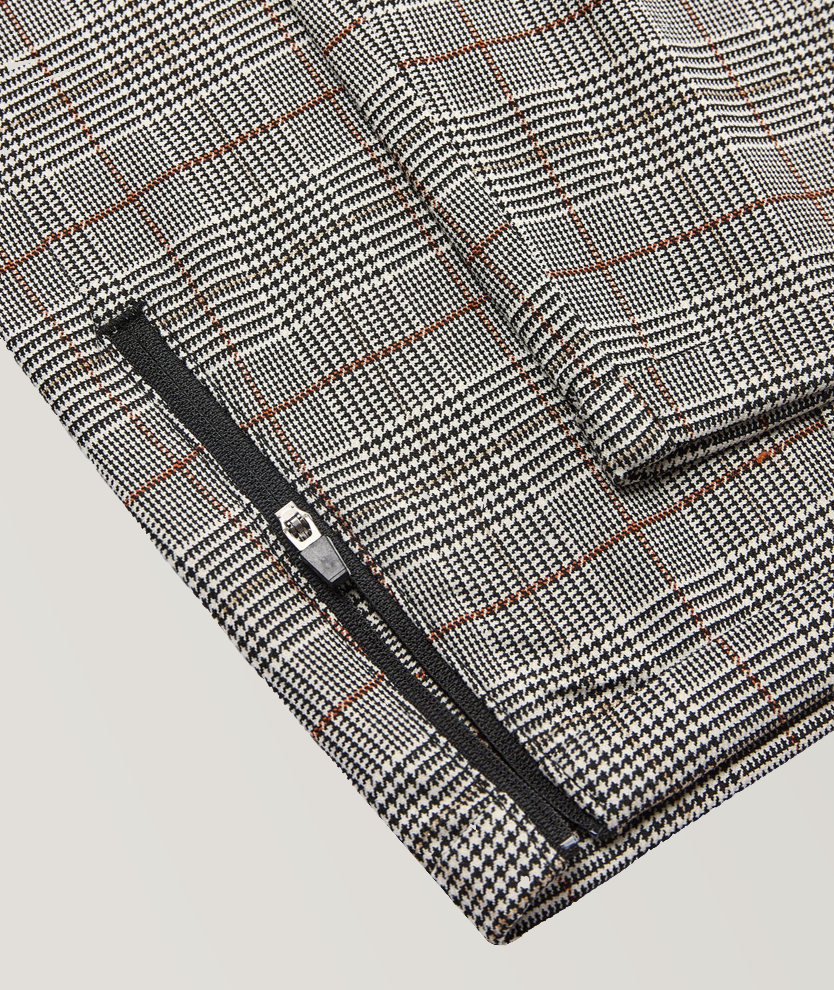 Thumbnail to select image 3