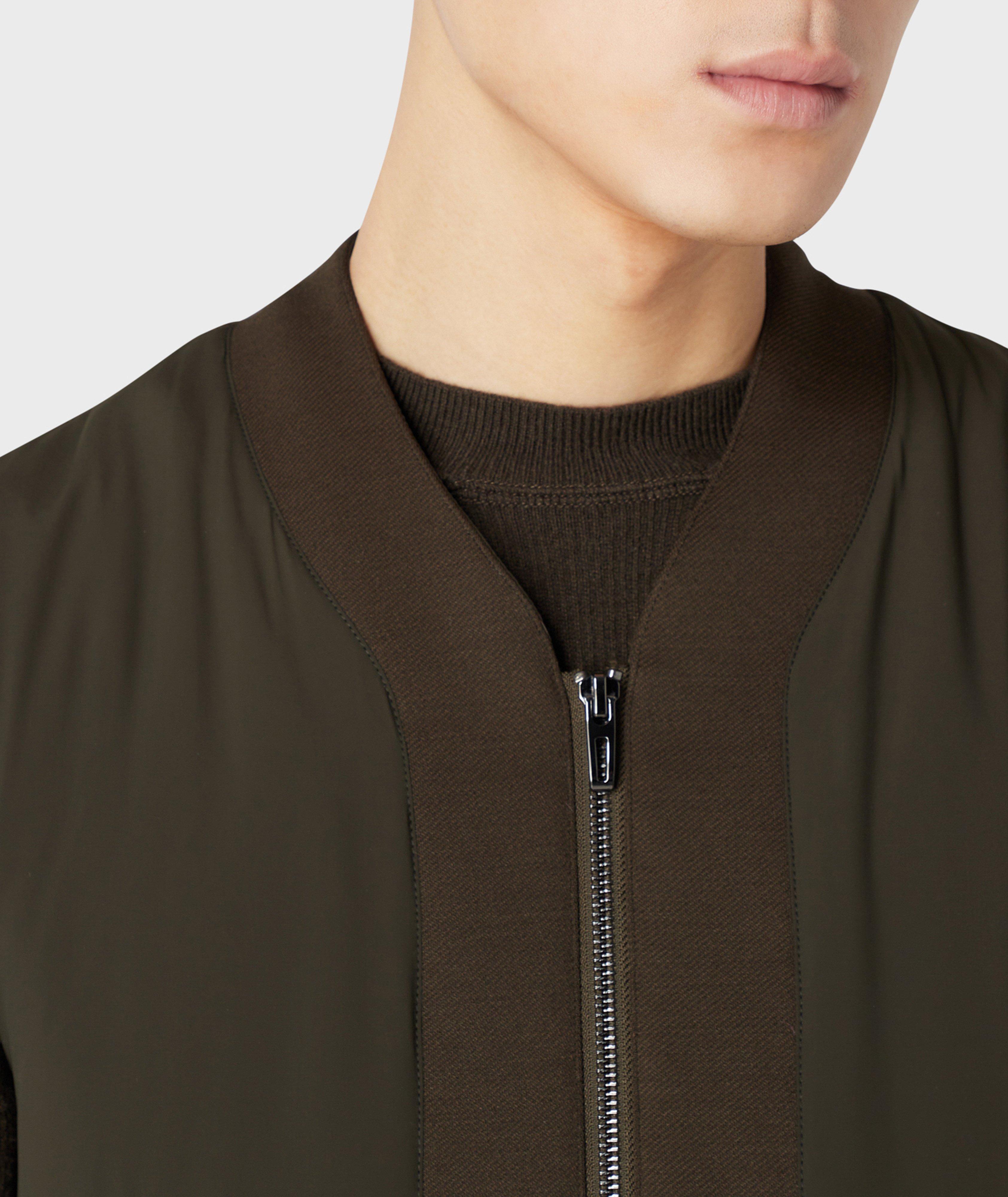 Thumbnail to select image 4