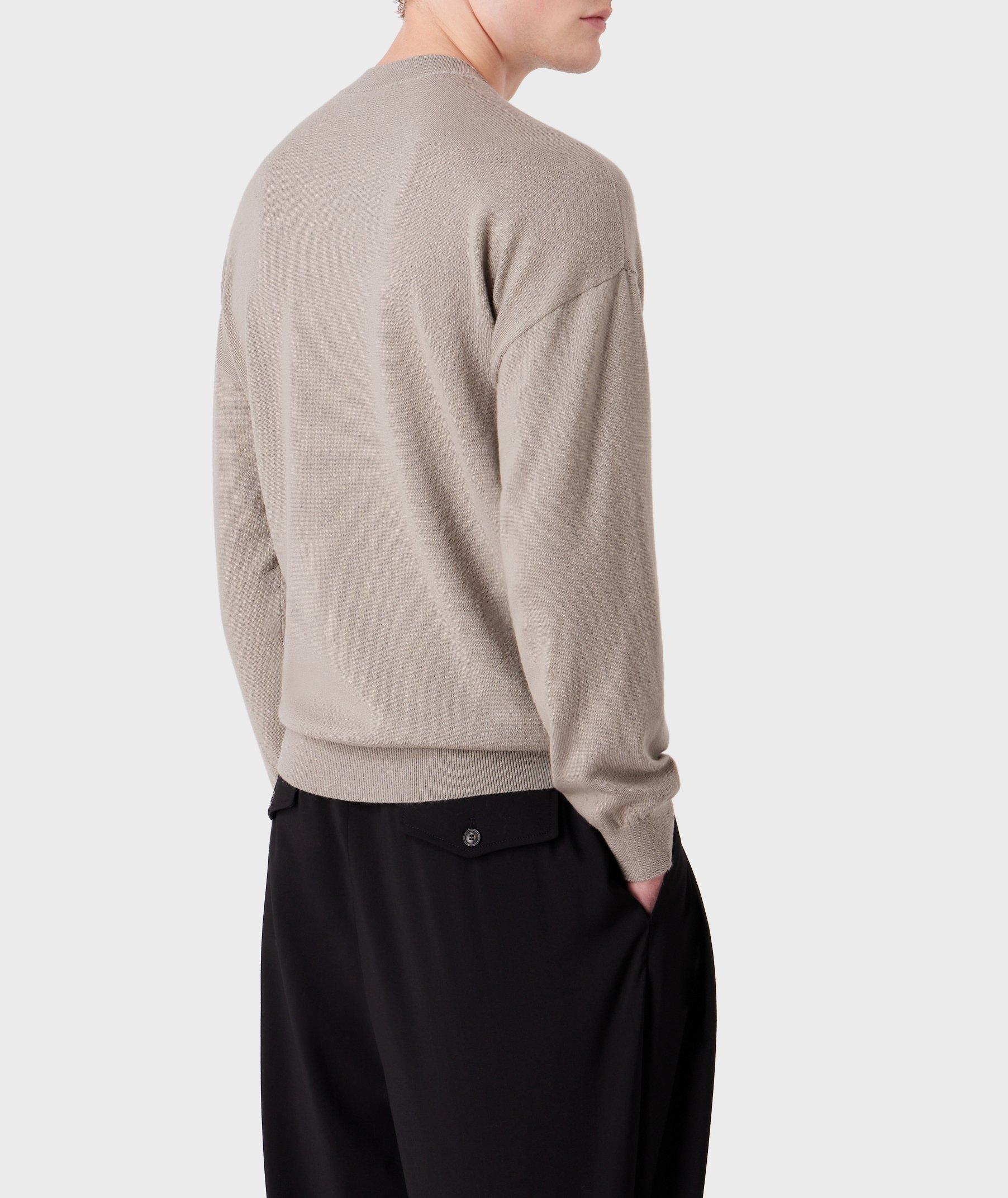 Pull en laine vierge avec logo surdimensionné image 2