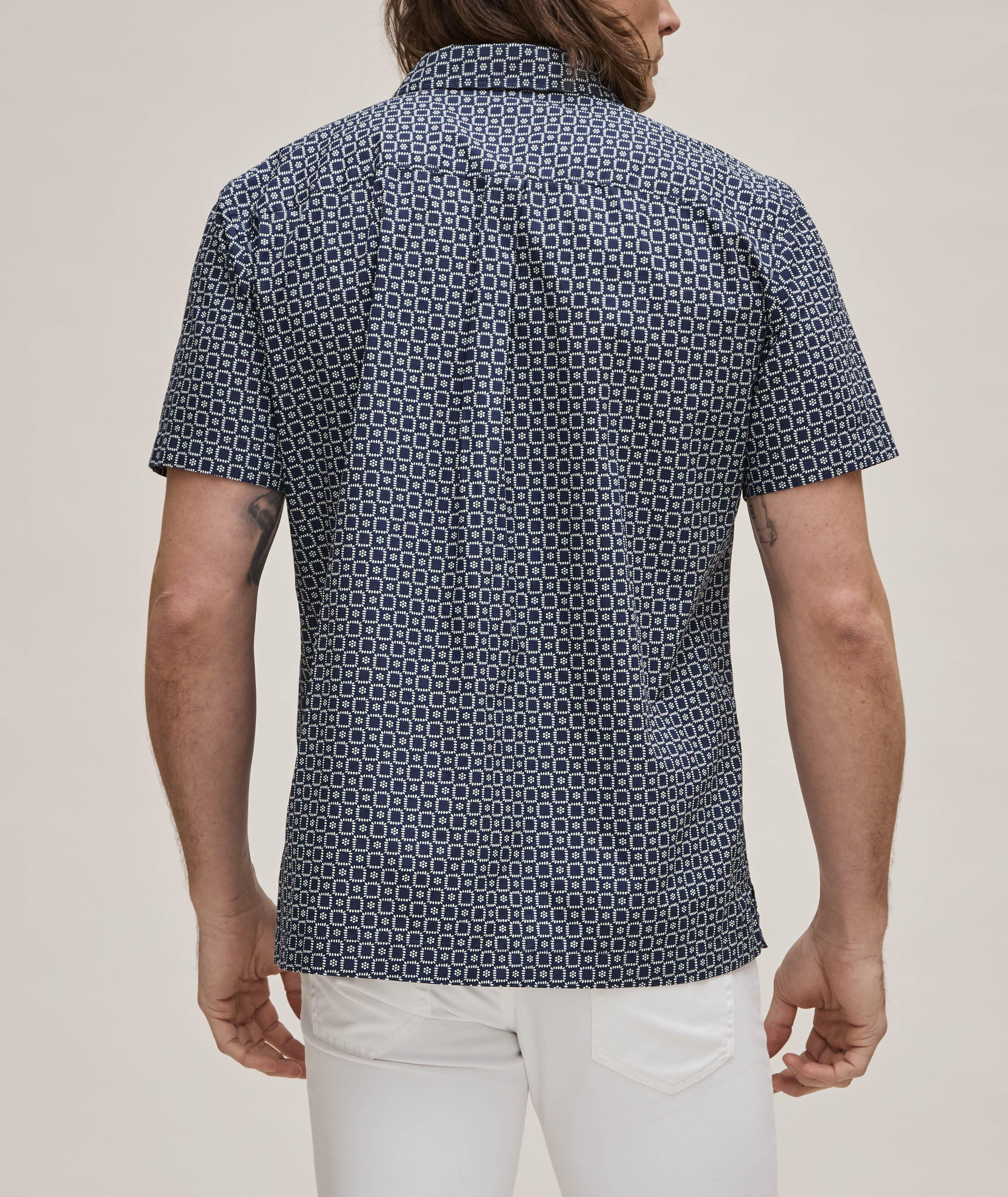 Chemise en coton à col cubain et à motif géométrique image 2