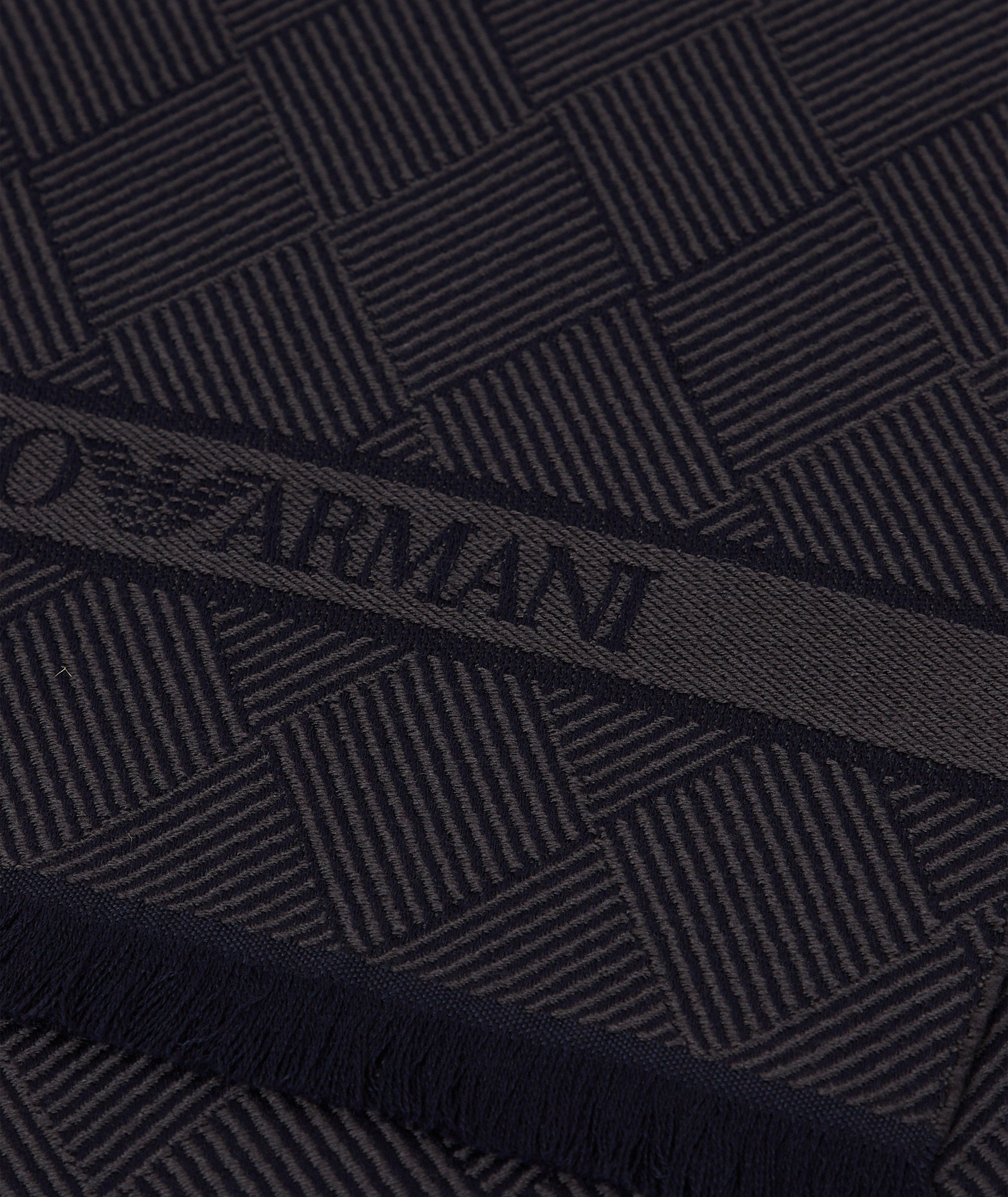 Thumbnail to select image 2