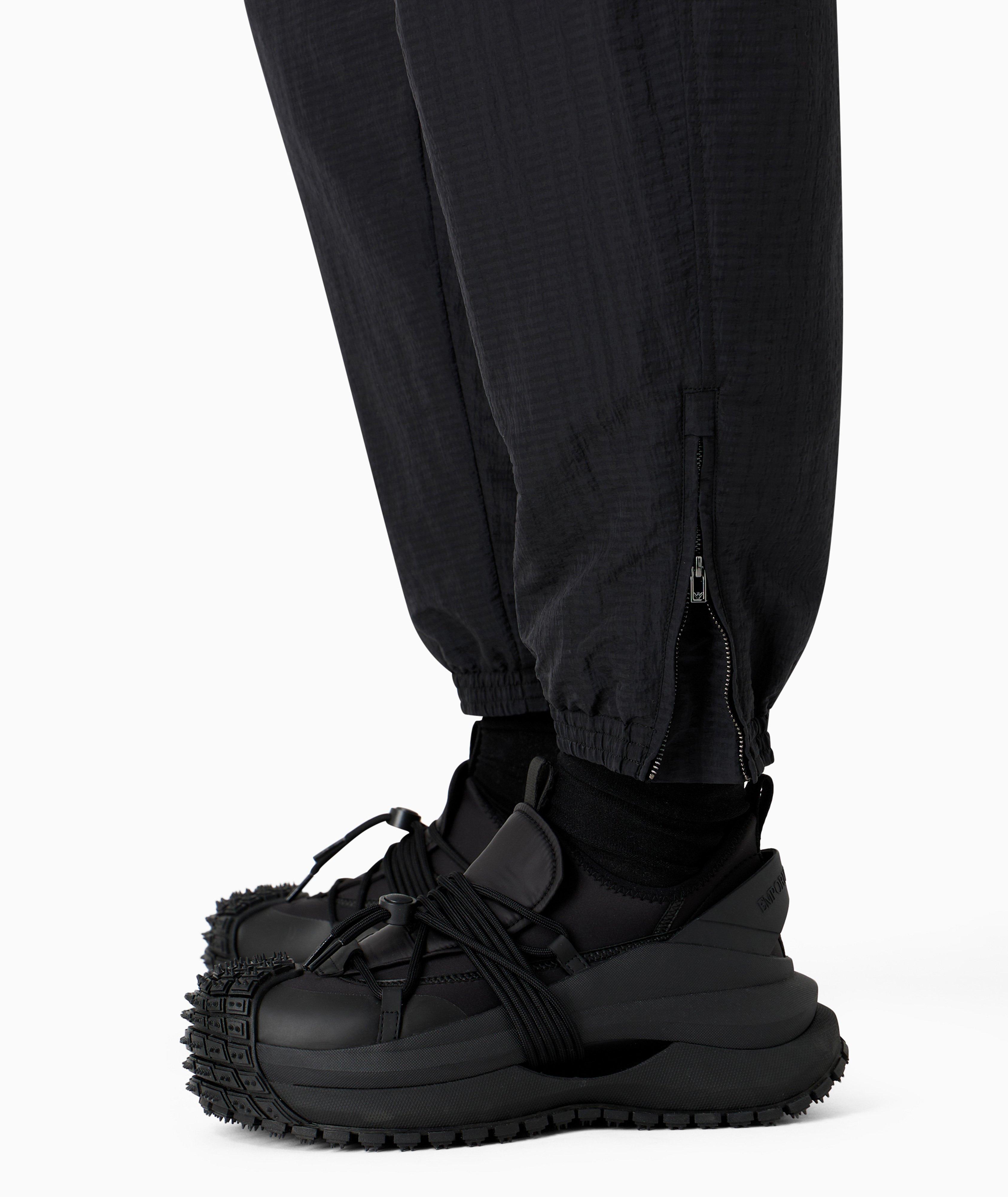 Thumbnail to select image 4