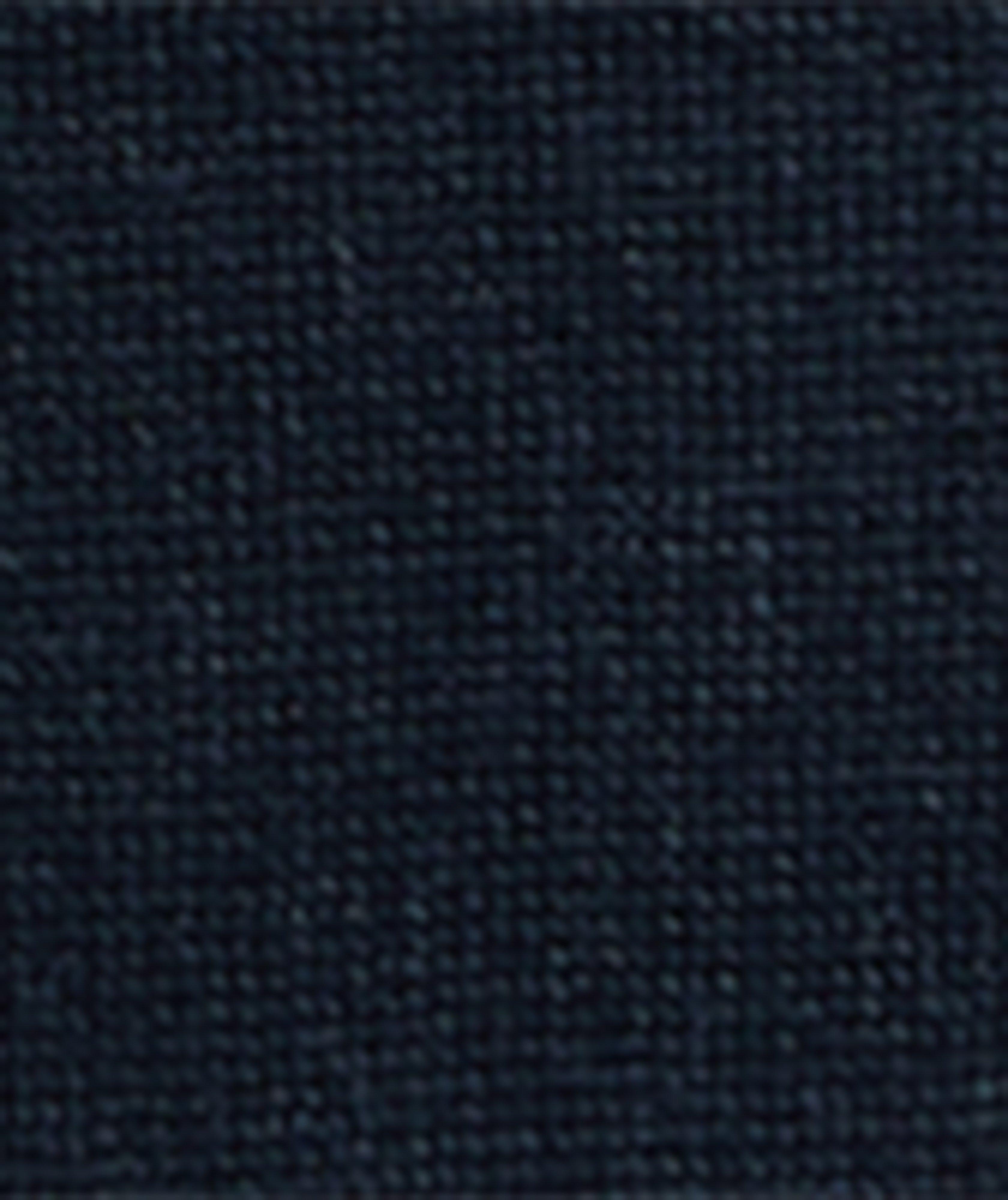 Thumbnail to select image 6
