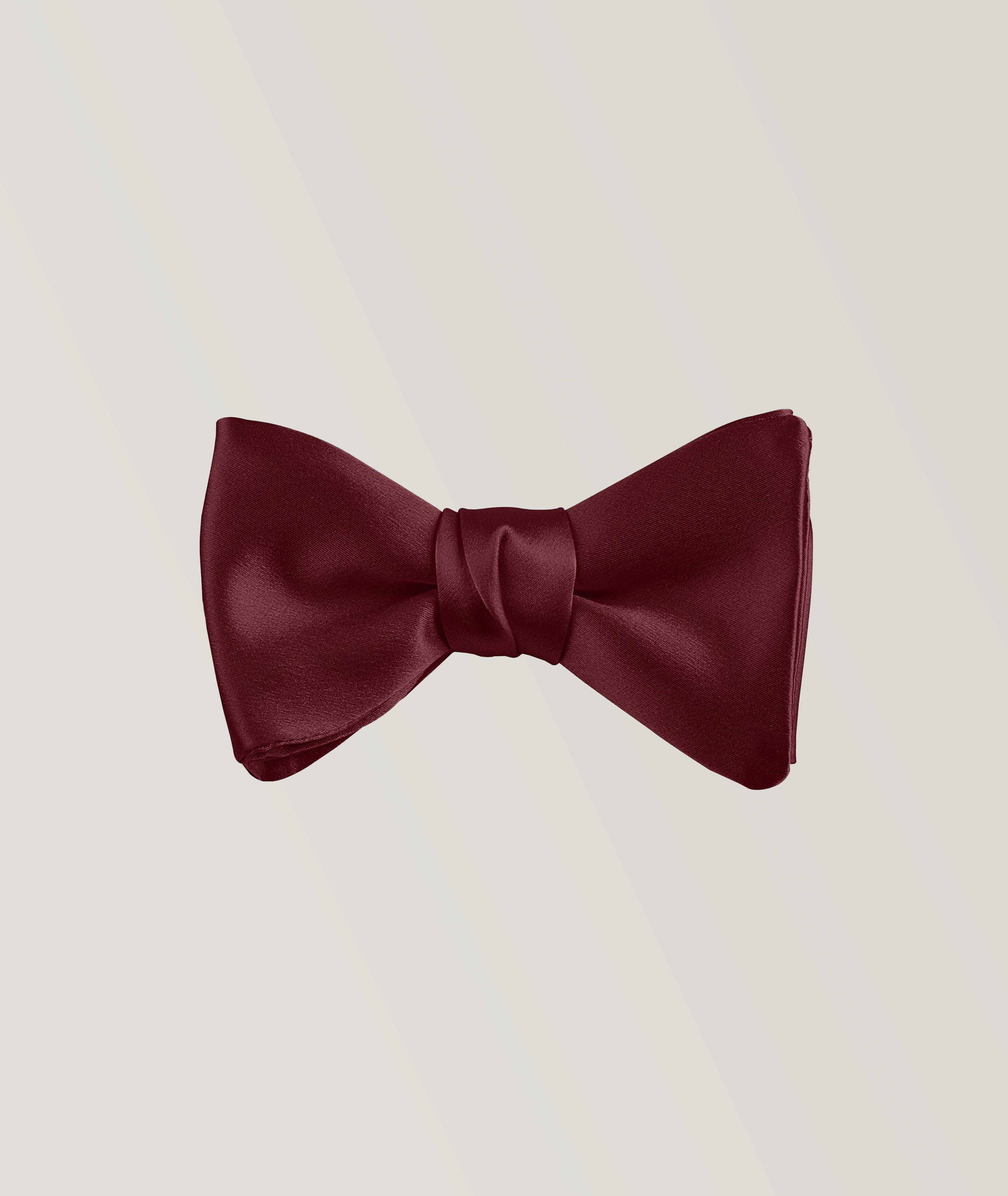 Woven Silk Jacquard Pre-Tied Bow Tie image 0