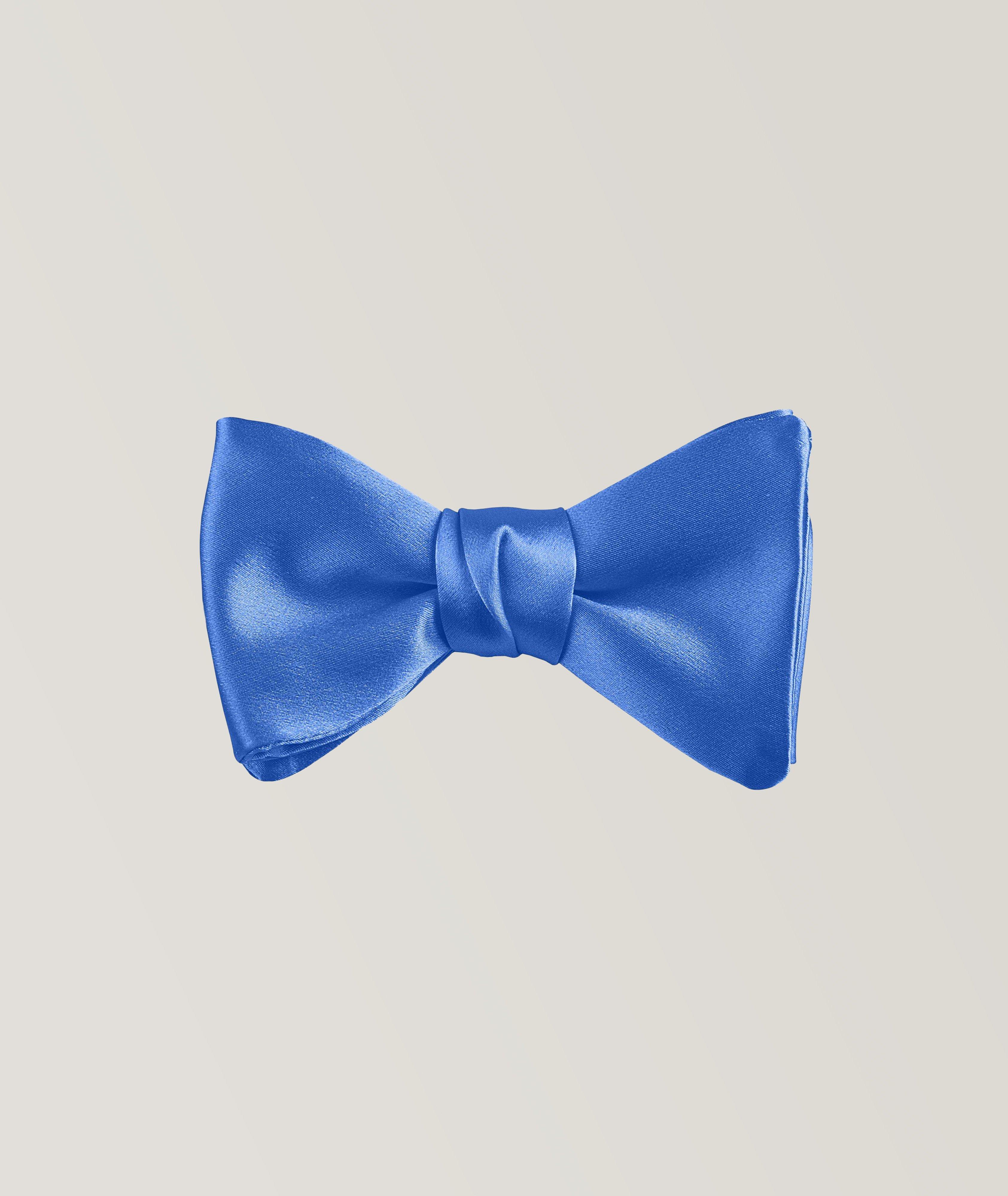 Woven Silk Jacquard Pre-Tied Bow Tie image 0