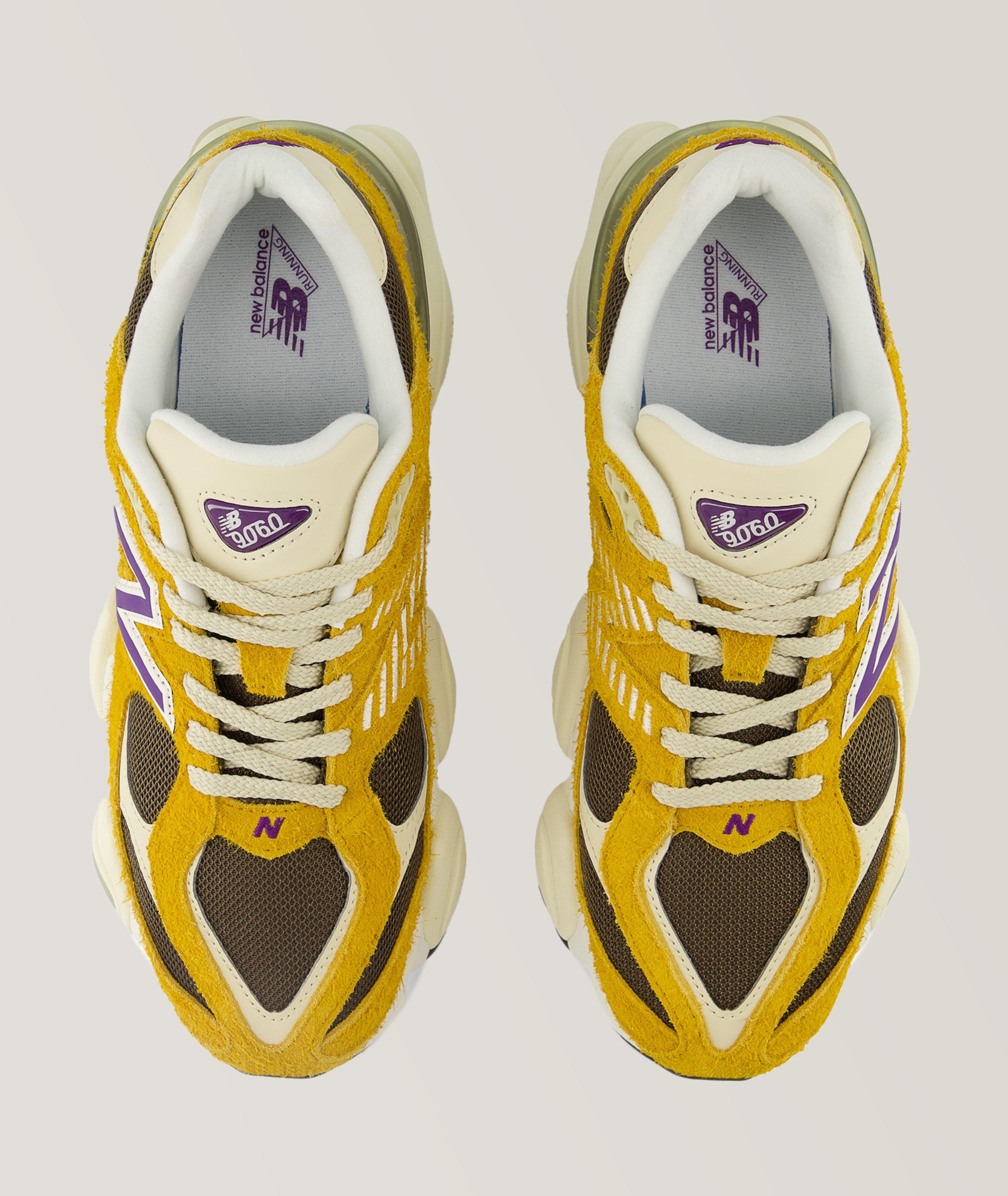 9060 Sneakers image 1