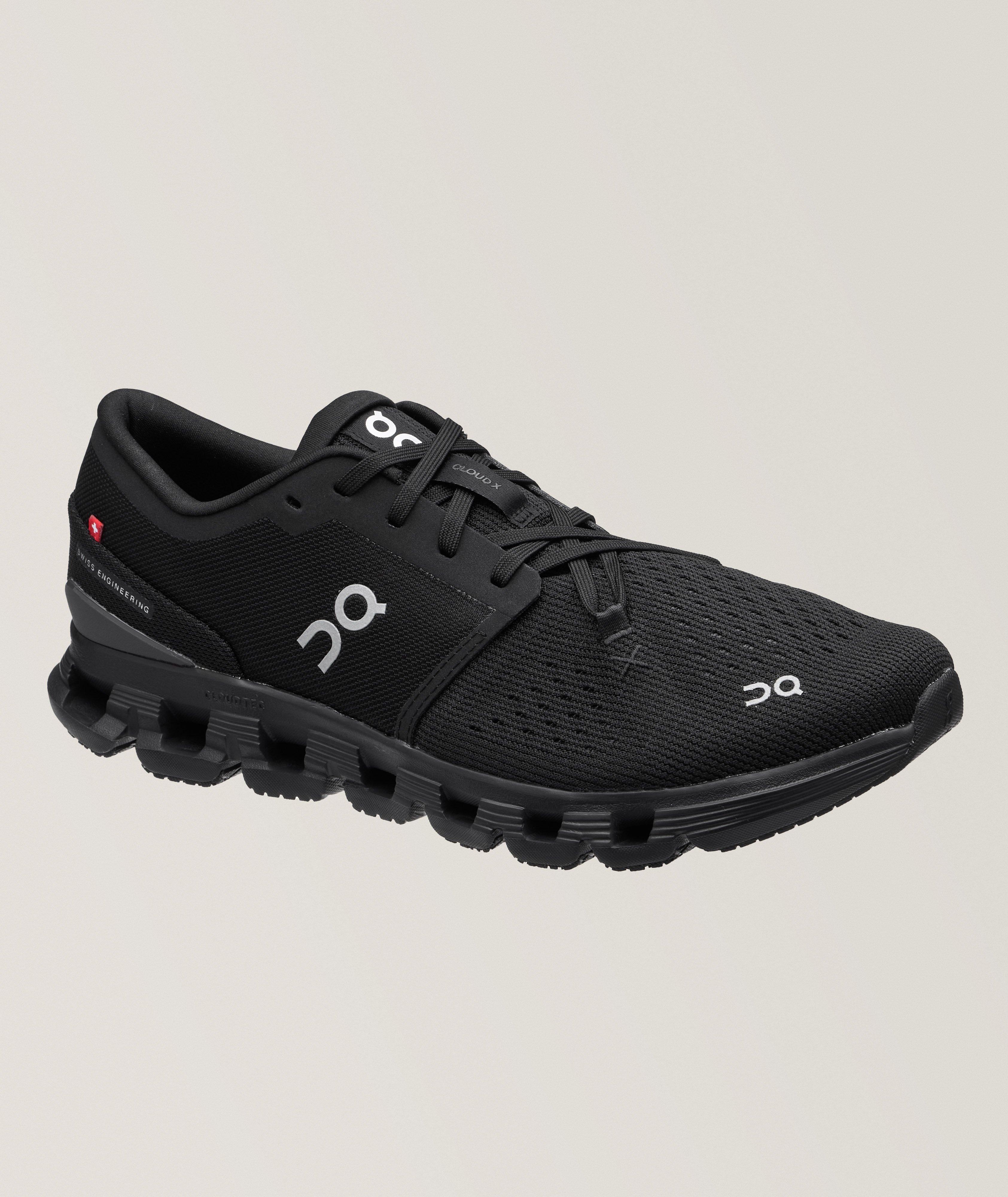 On Chaussure sport Cloud X4