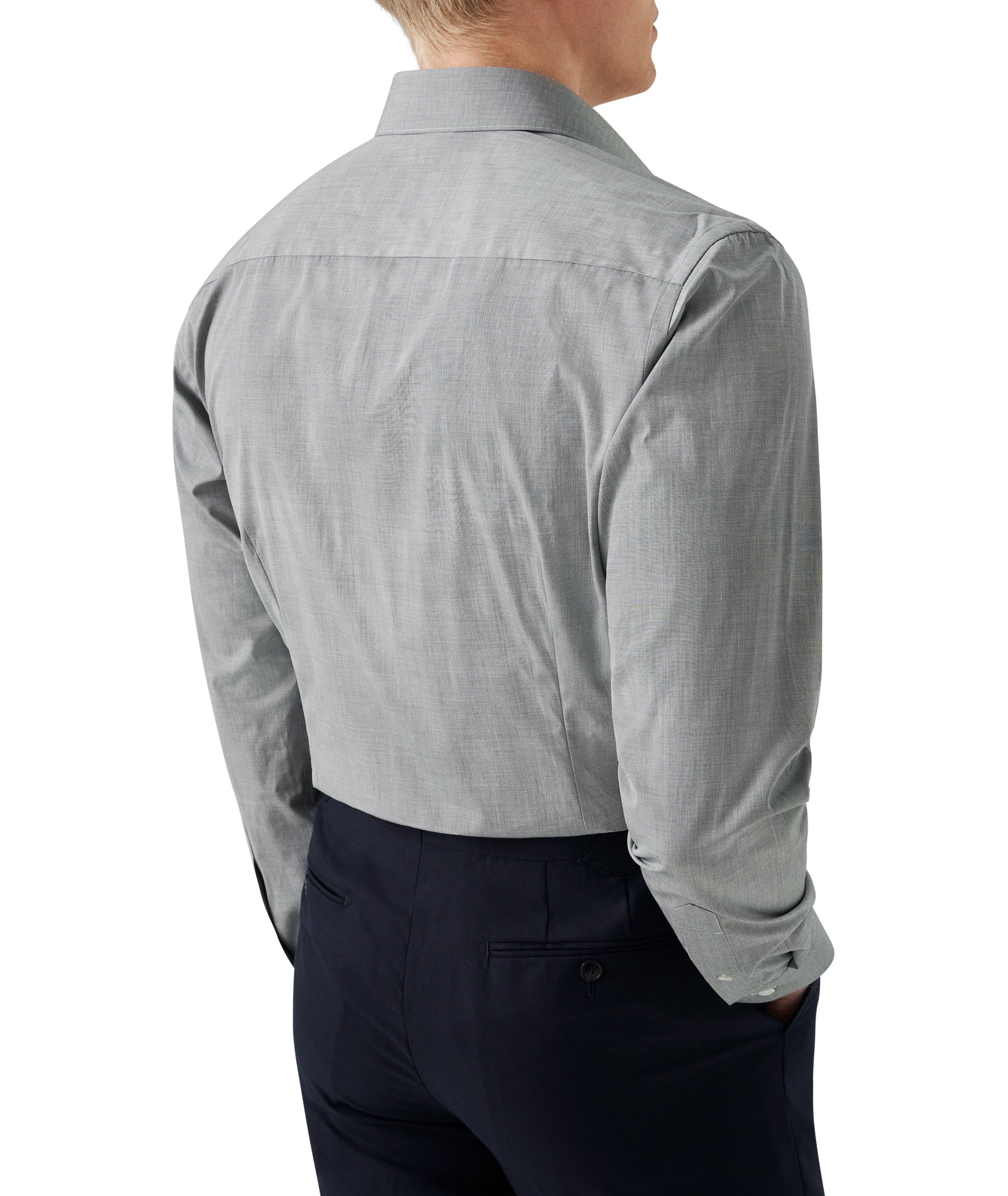 Chemise en popeline de coupe contemporaine image 2