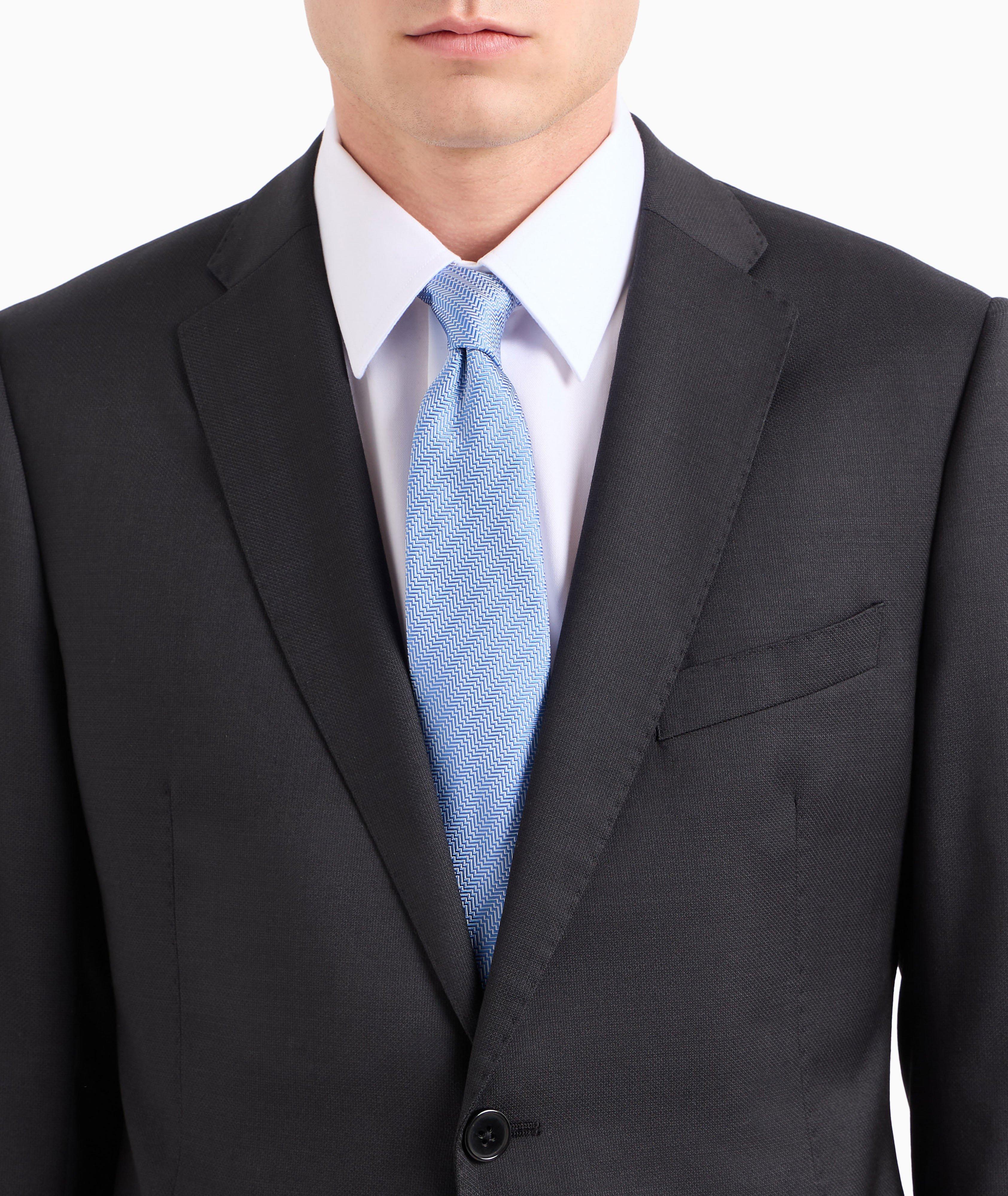 Jacquard Op-Art Motif Silk Tie image 2