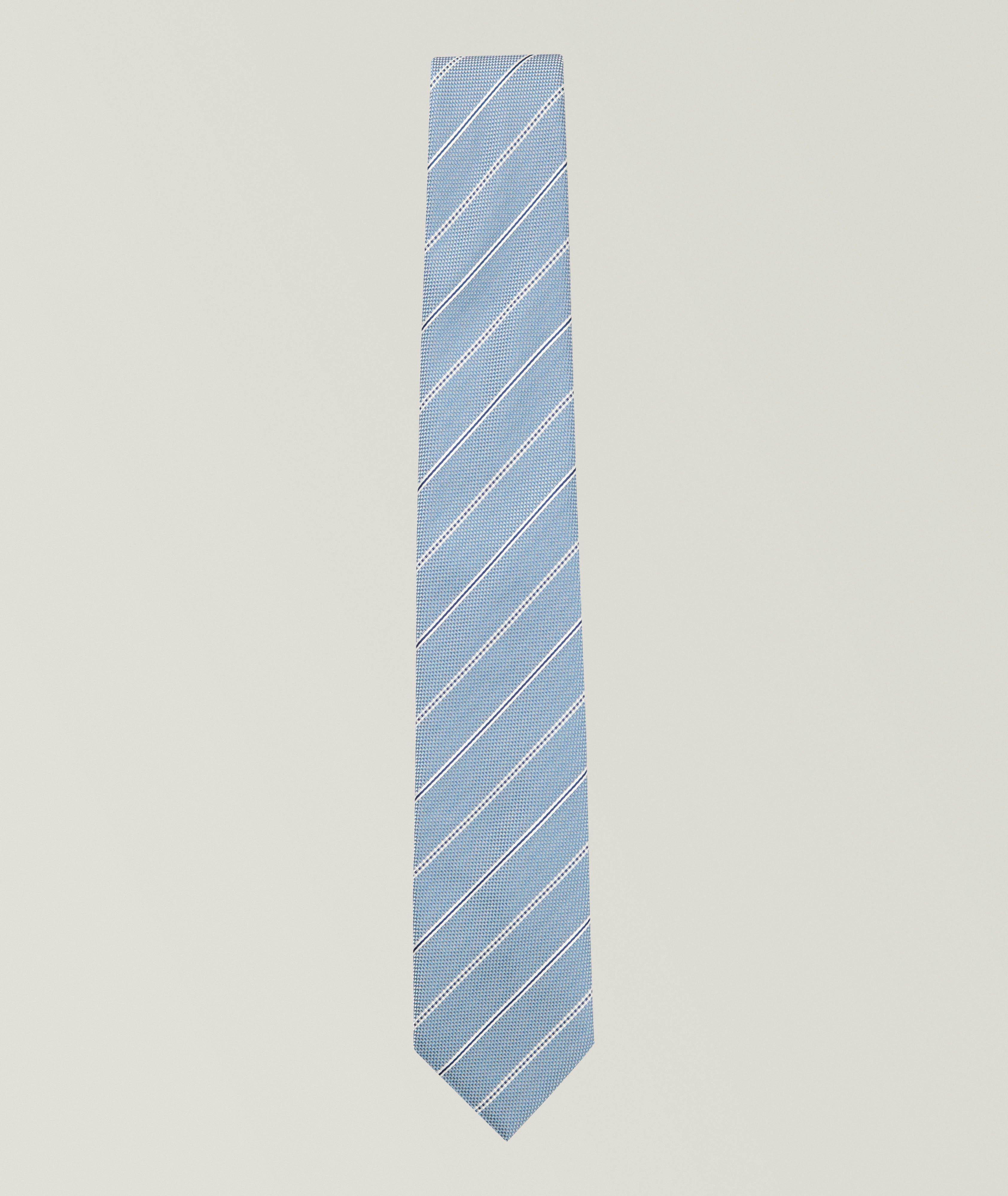 Thumbnail to select image 1