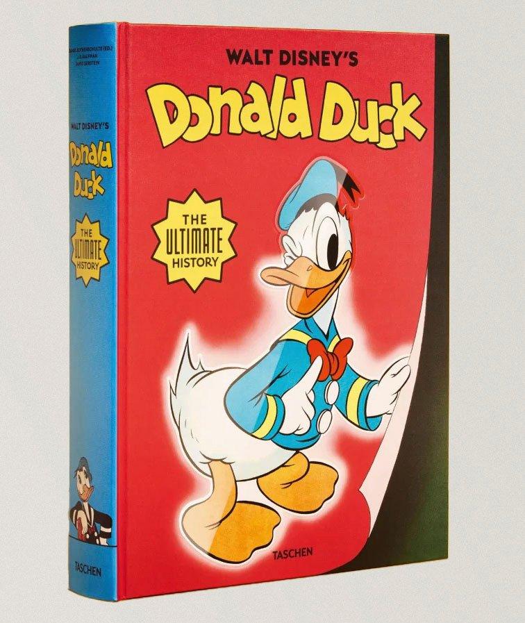 Walt Disney's Donald Duck. The Ultimate History Book image 0