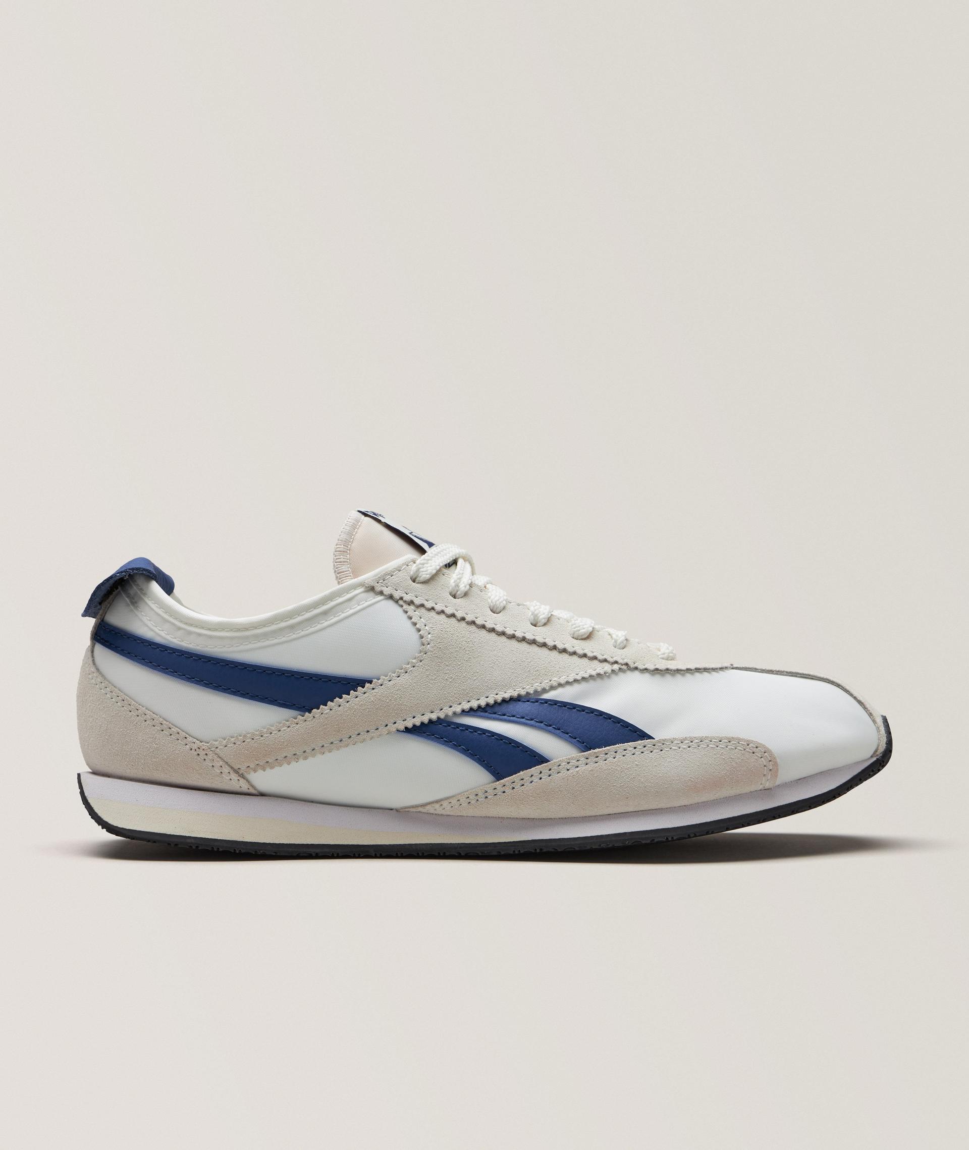 Chaussure sport R400 en suède image 0