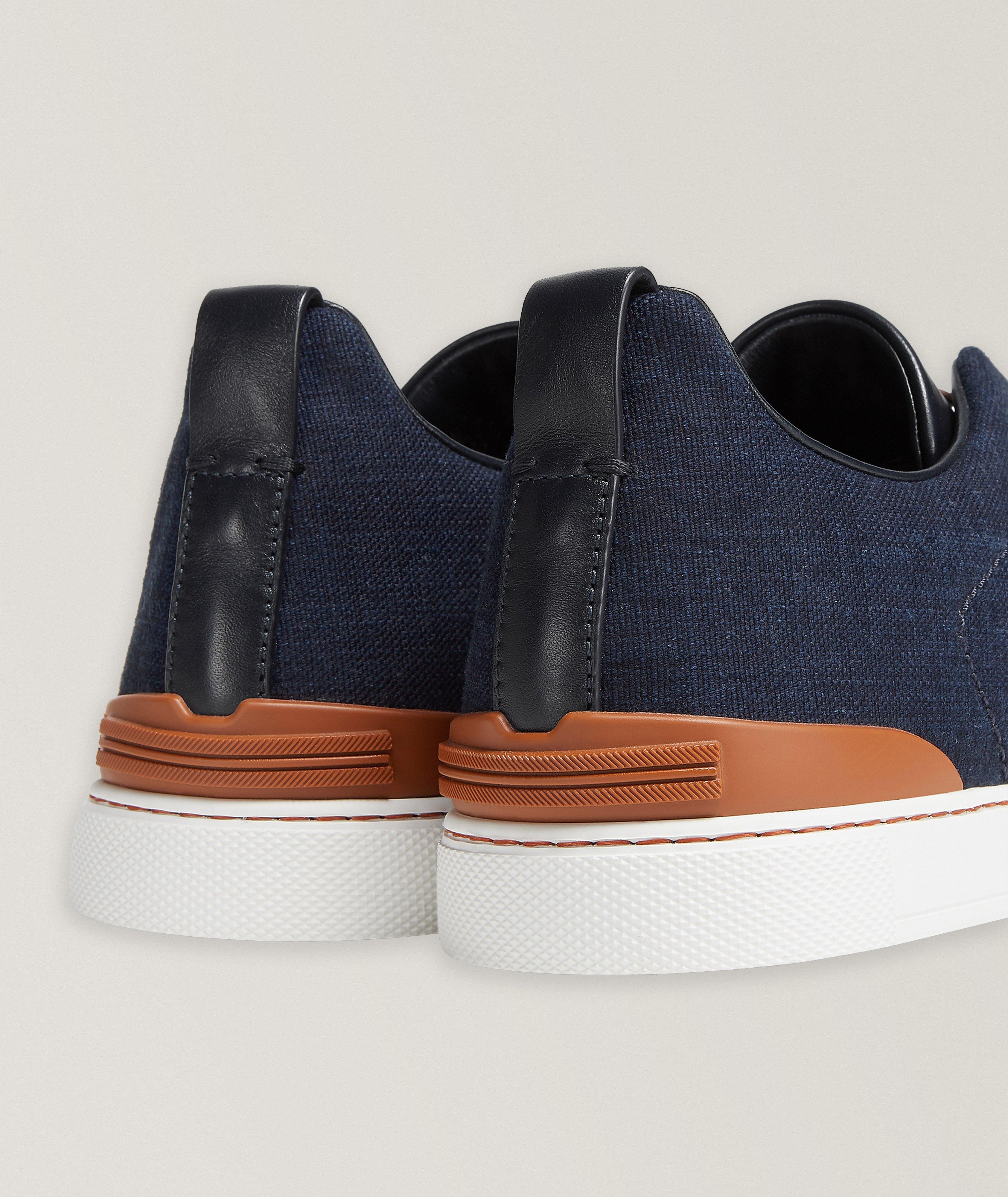 Chaussure sport en denim, collection Triple Stitch image 1