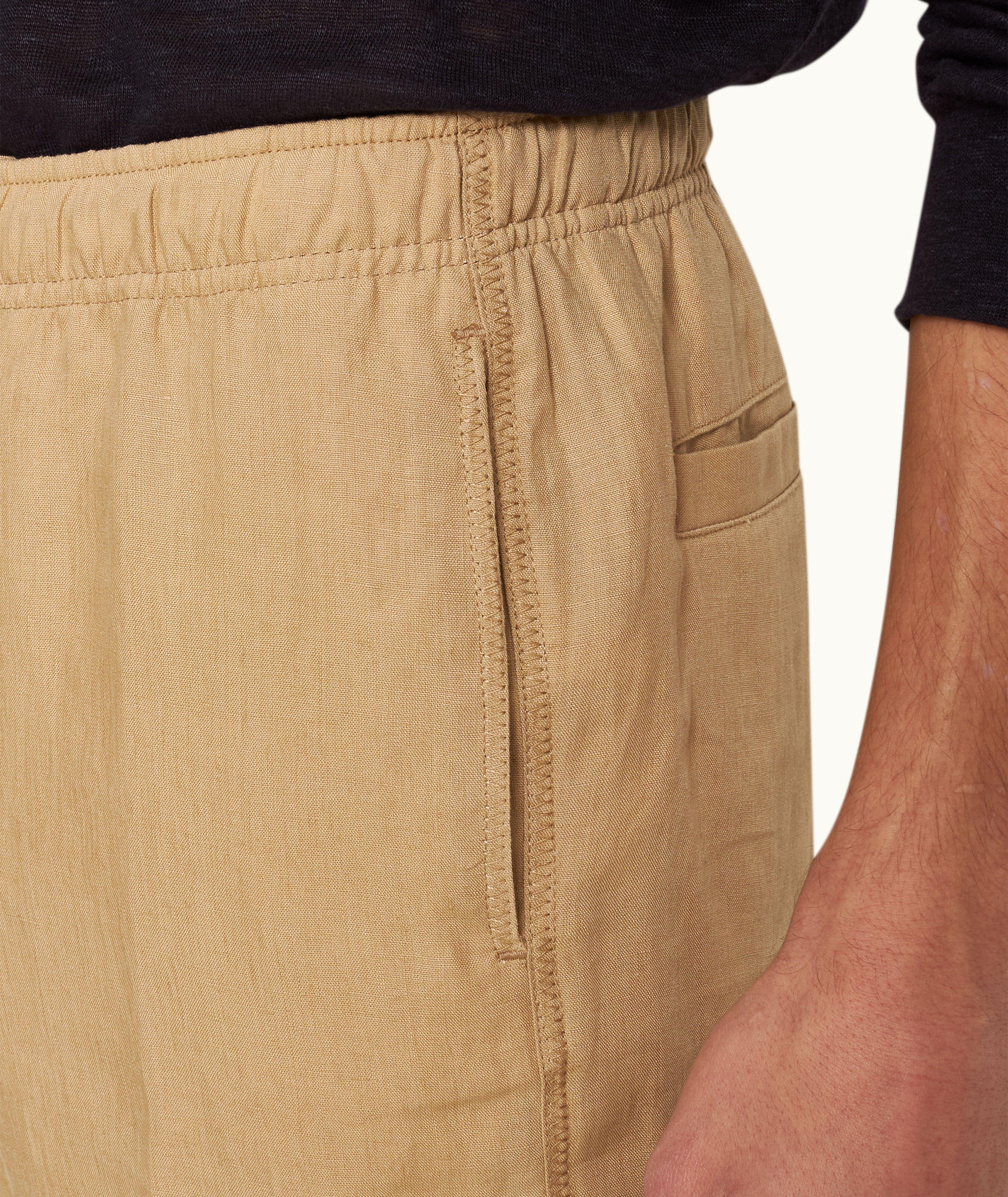 Pantalon Alex fuselé en lin image 5