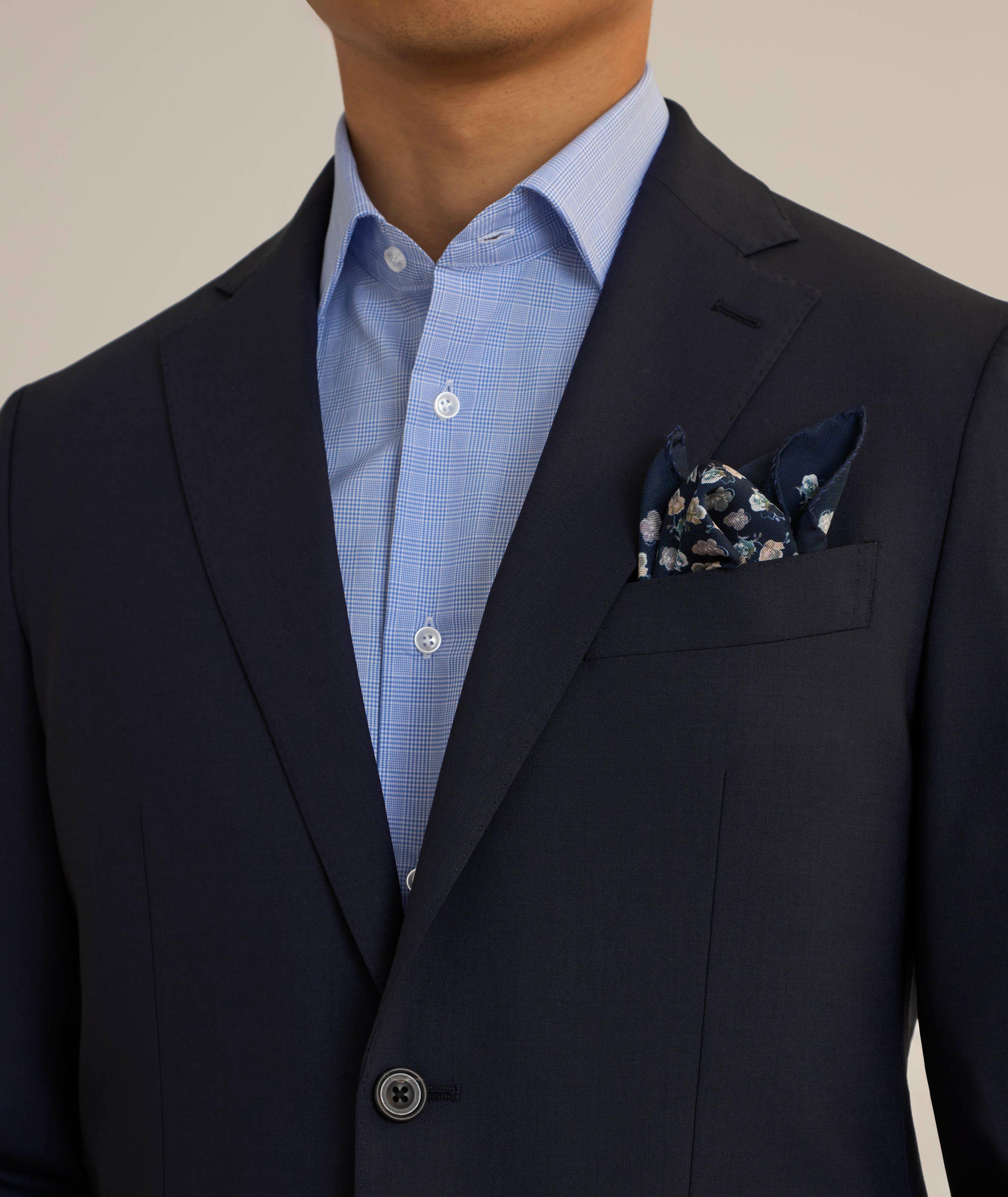 Performance Stretch-Virgin Wool Suit image 3