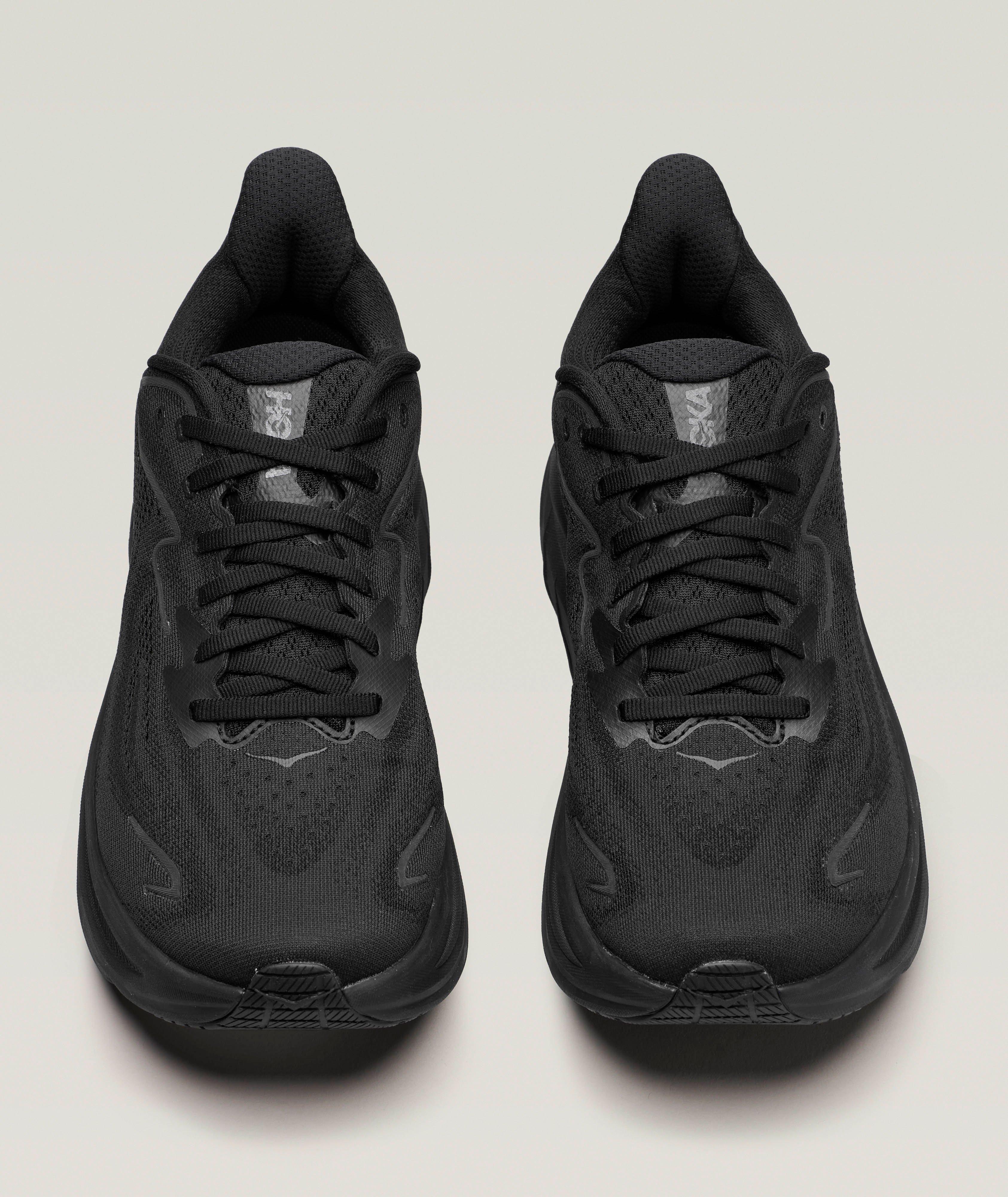 Clifton 10 Sneakers image 1