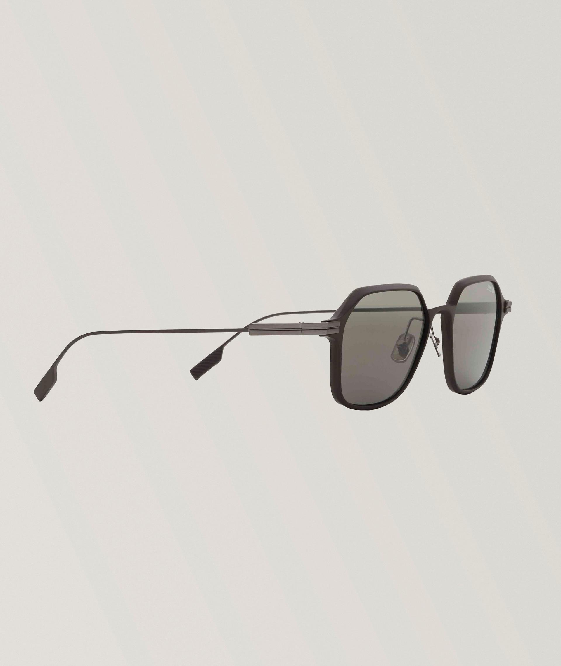 Lunettes de soleil carrées en aluminium et en métal image 0