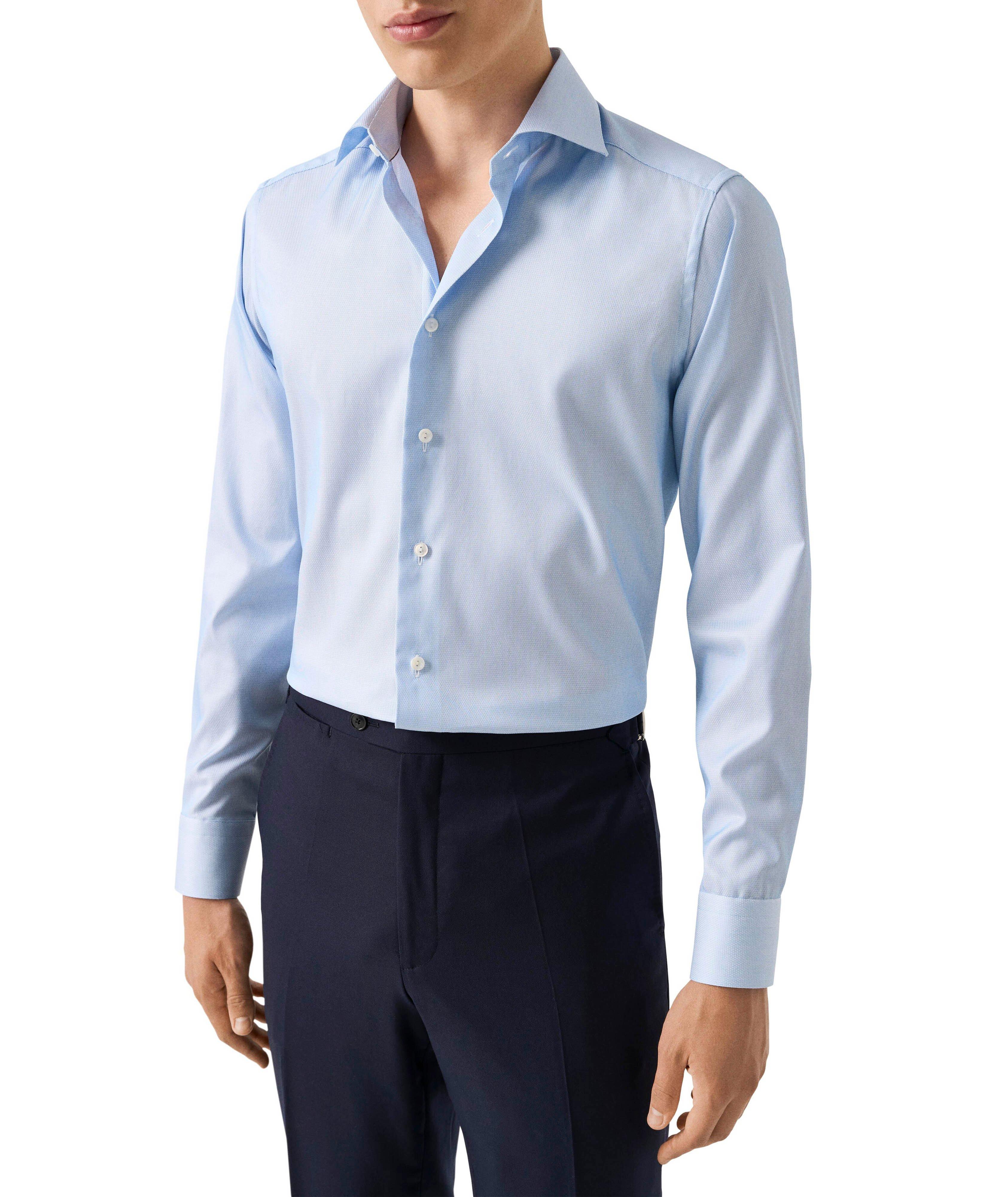 Chemise habillée texturée de coupe amincie image 2