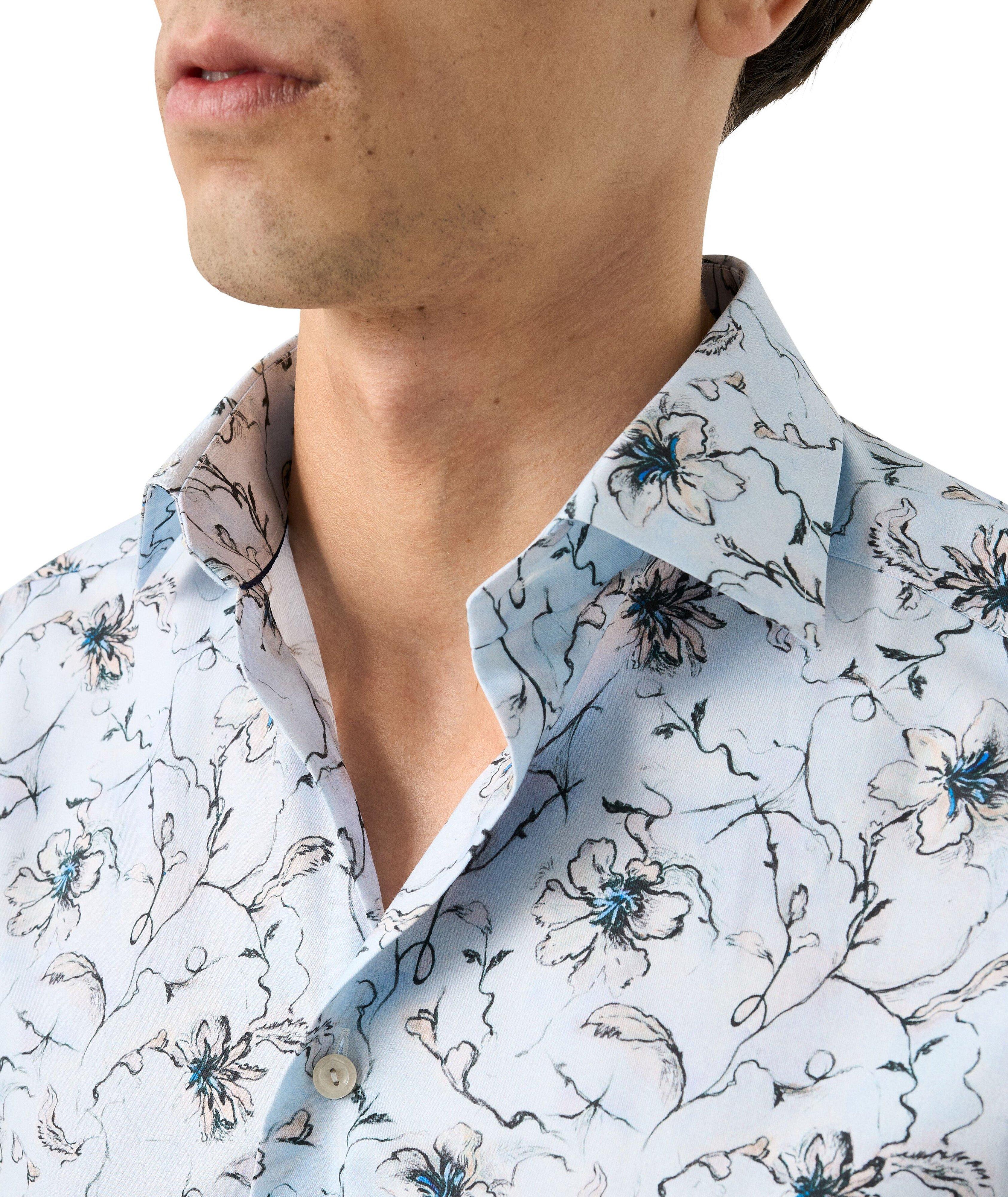 Chemise habillée en twill à motif floral de coupe amincie image 4