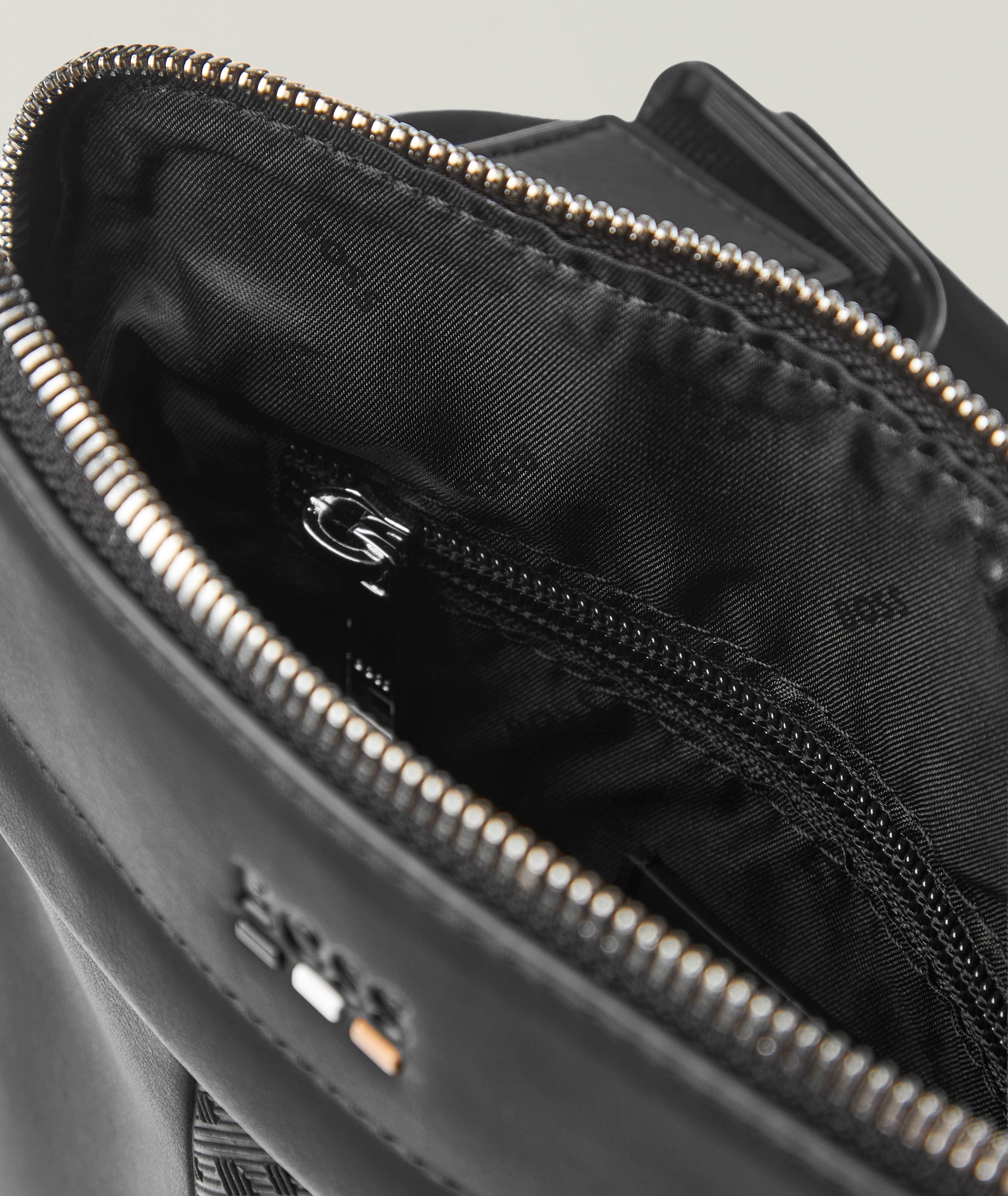 Sac enveloppe Ray en similicuir à rayure monogrammée image 2