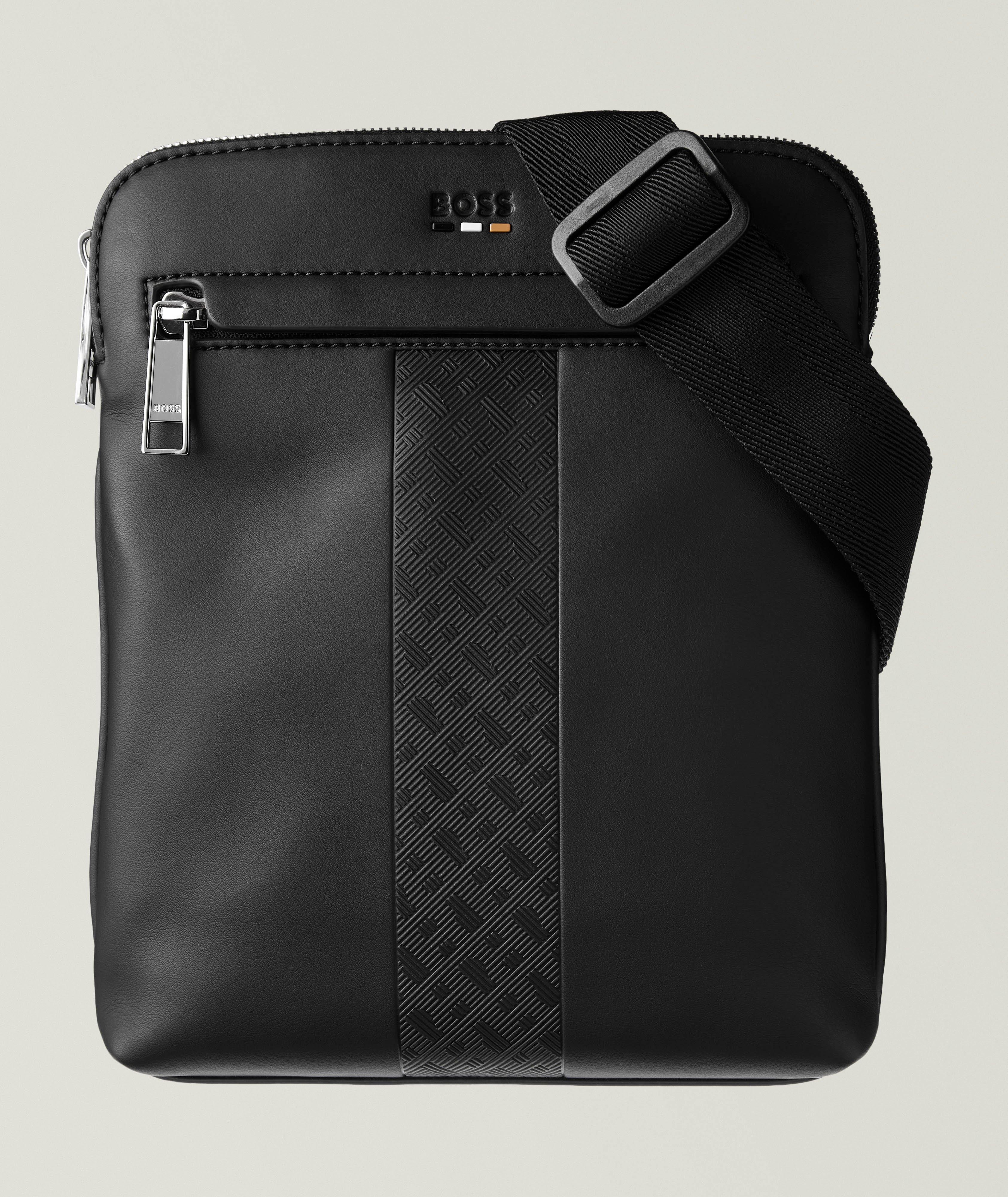 Sac enveloppe Ray en similicuir à rayure monogrammée image 0
