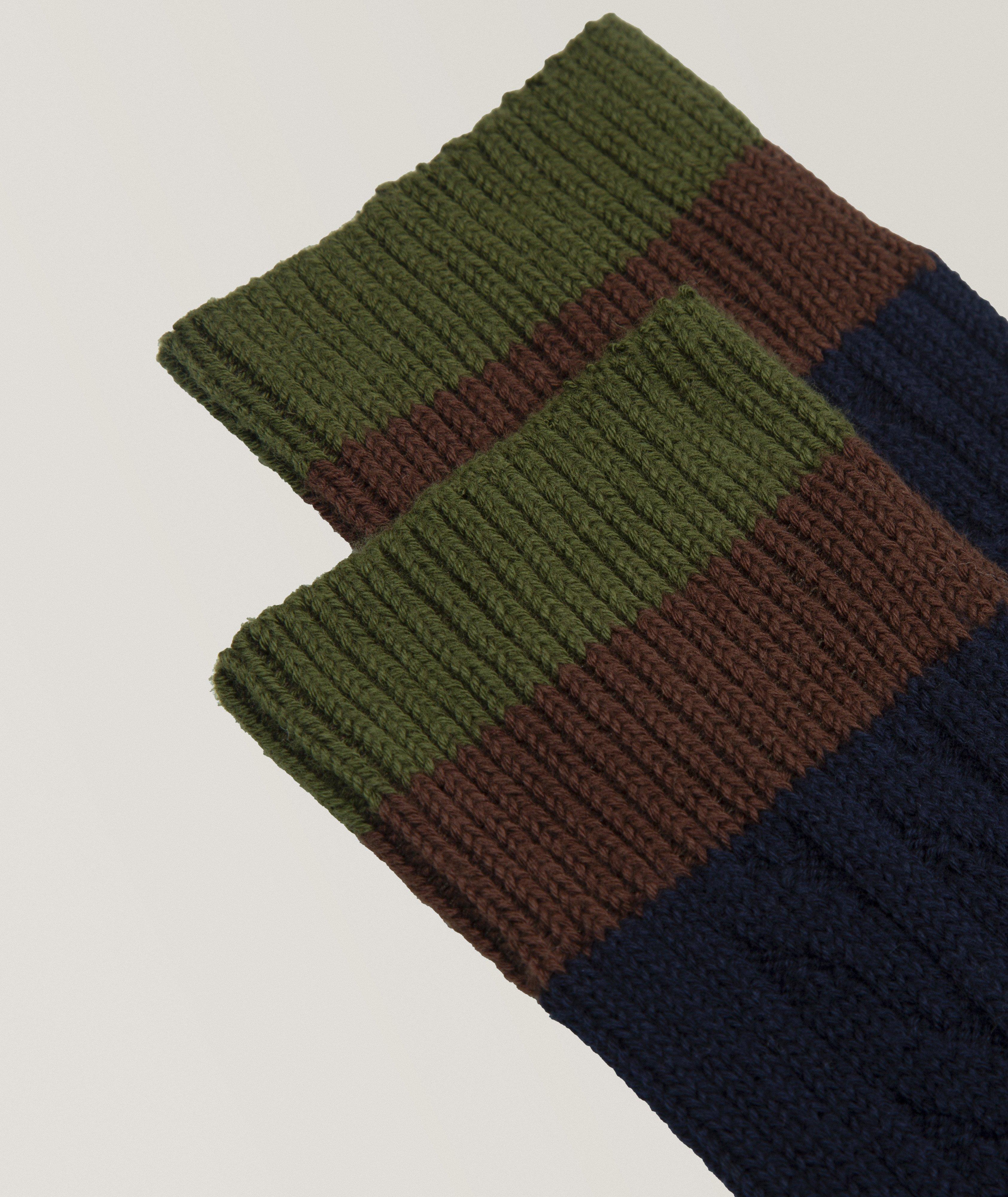Thumbnail to select image 2