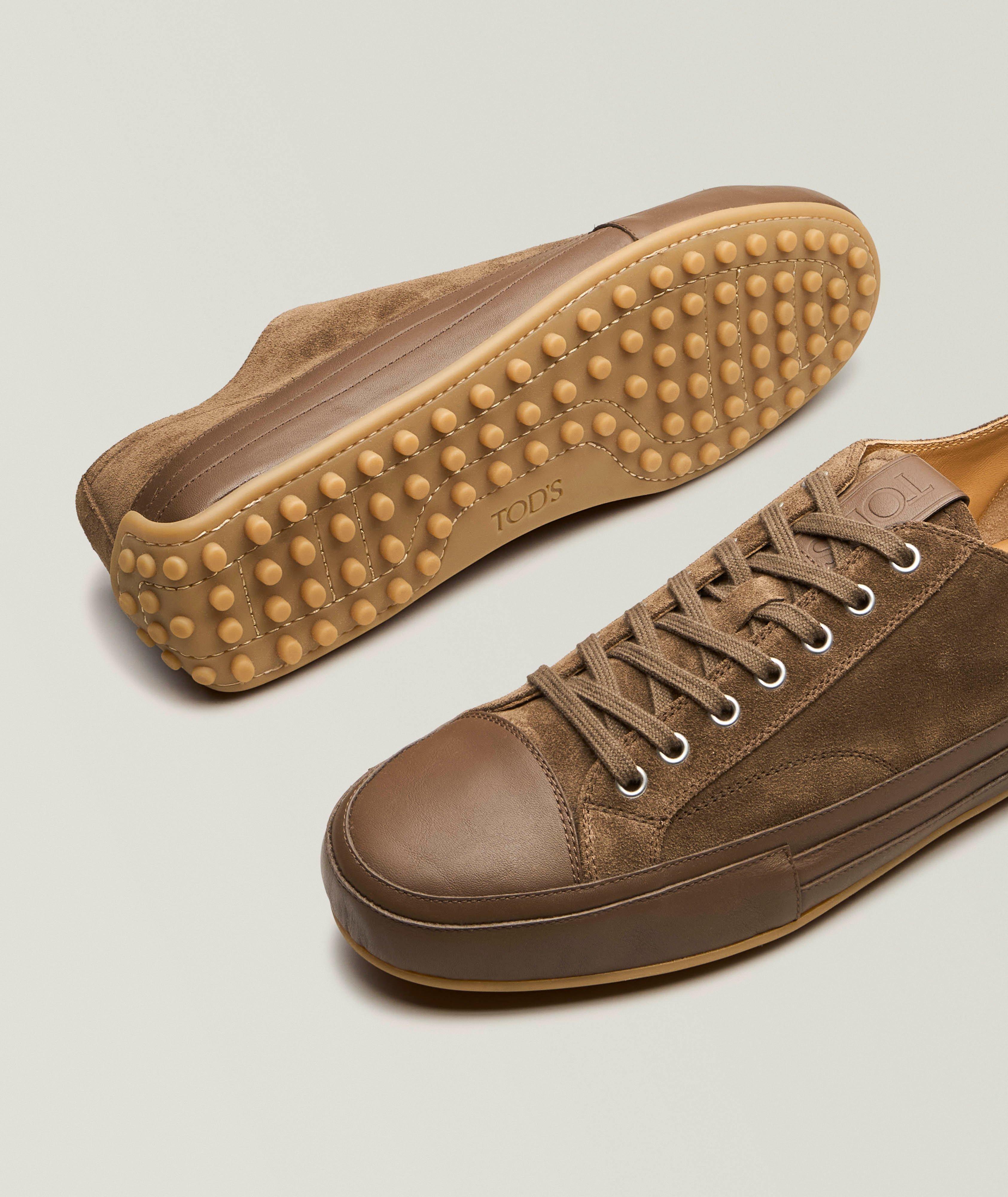 Chaussure sport en suède et en cuir à bout rapporté image 3