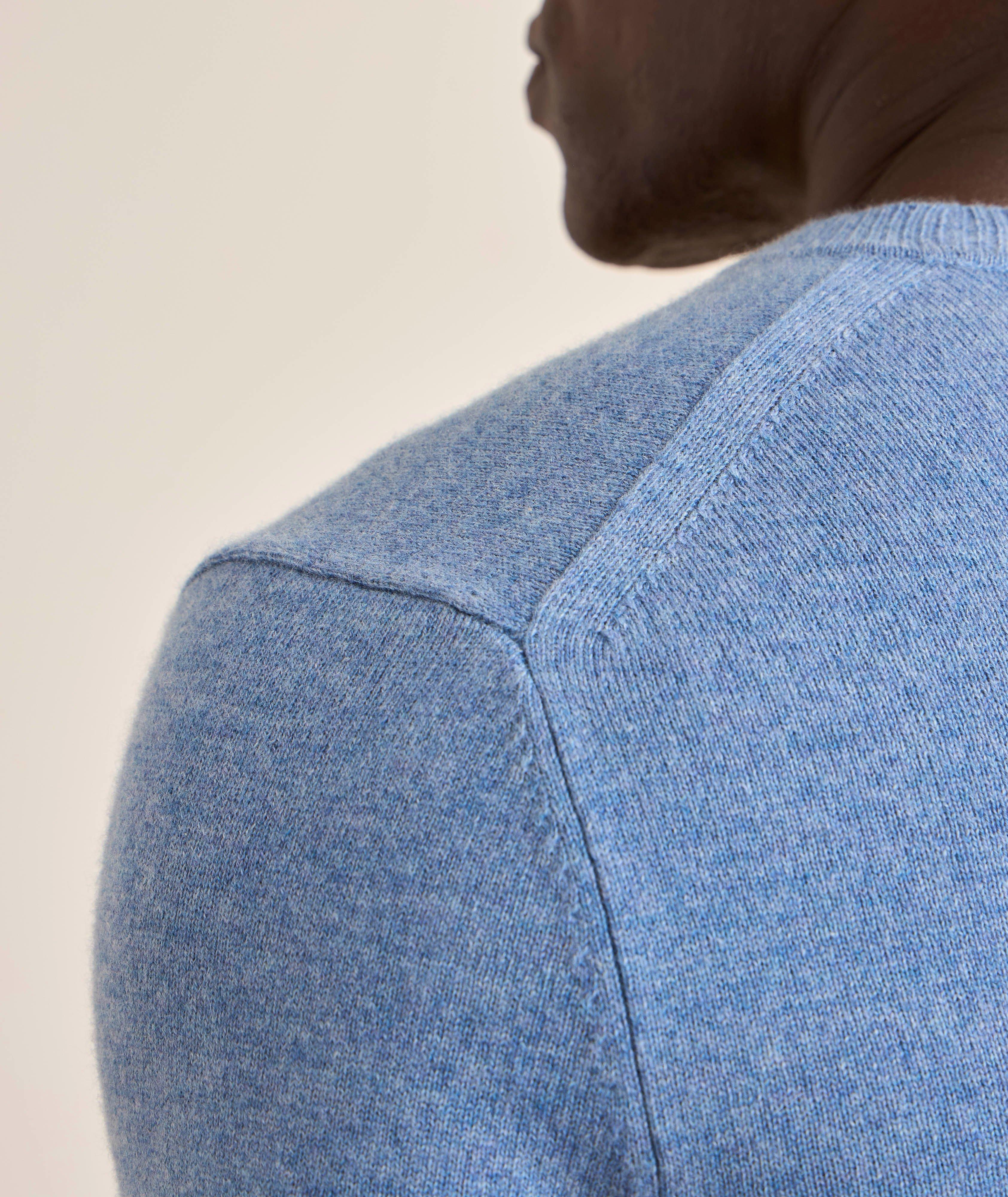 Pull en laine mérinos extrafine à encolure ronde image 3