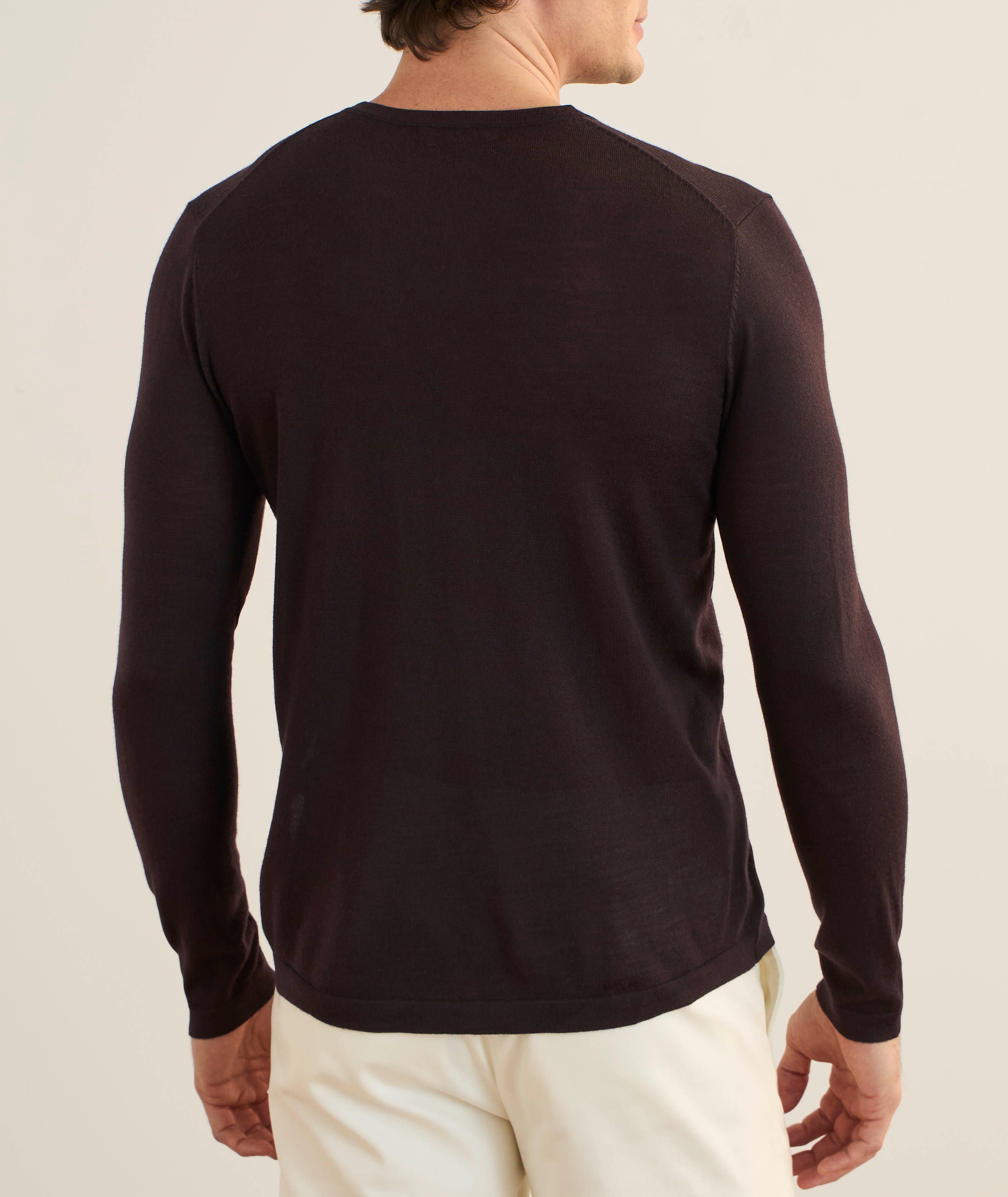 Pull en laine mérinos extra-fine à col en V image 2