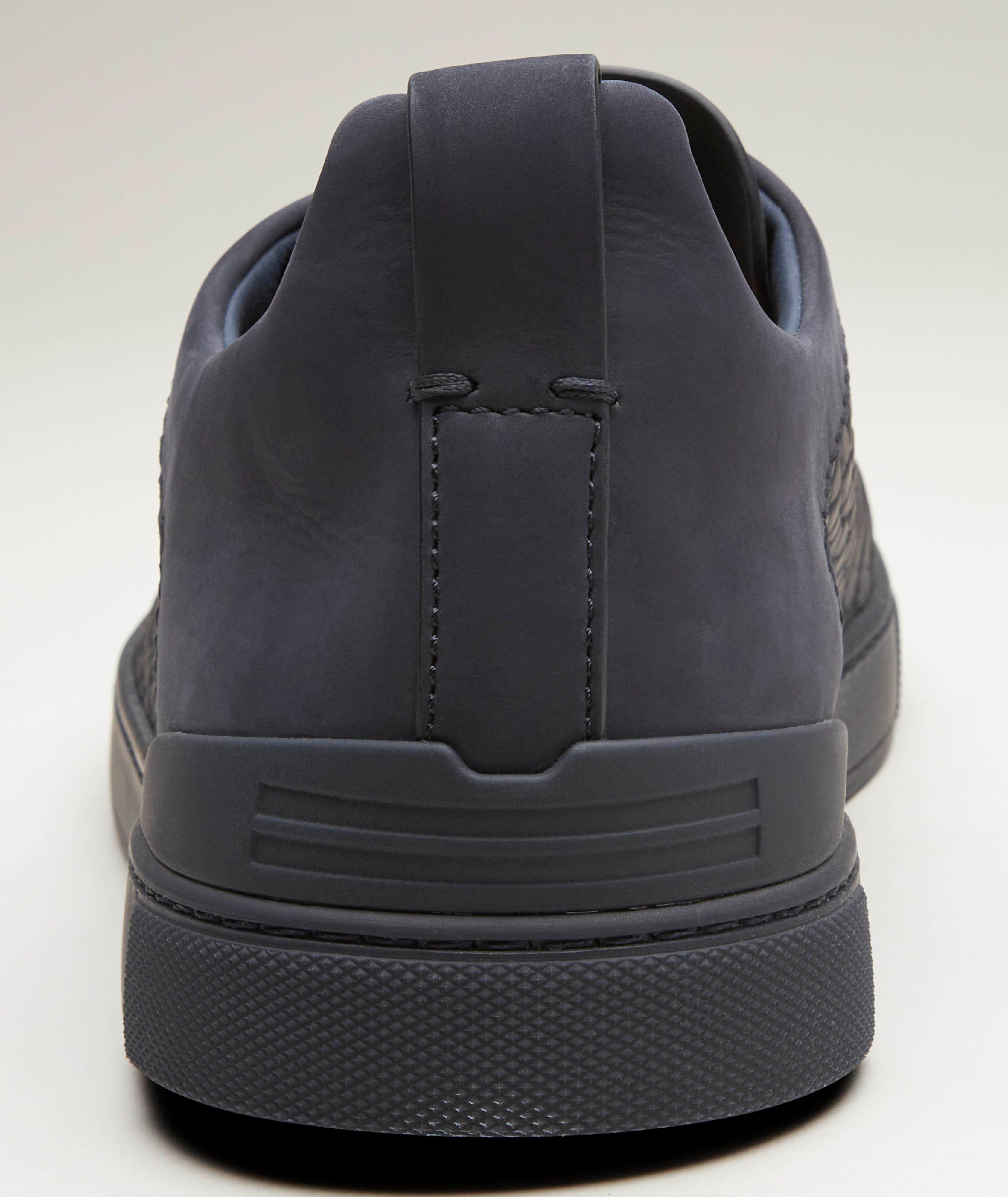 Chaussure sport en cuir d’alligator et en suède, collection Triple Stitch image 2