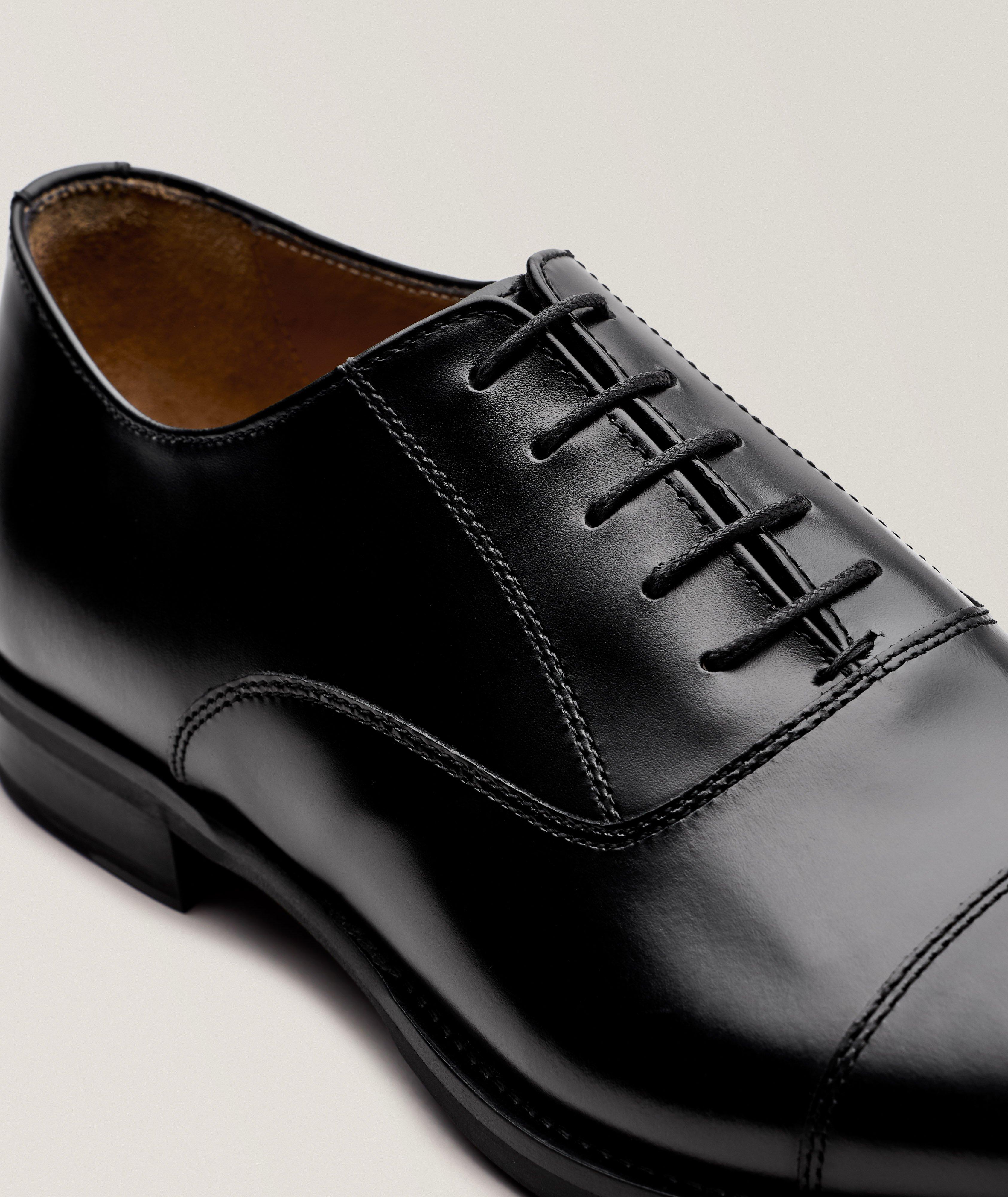 Chaussure lacée en cuir à bout rapporté image 2