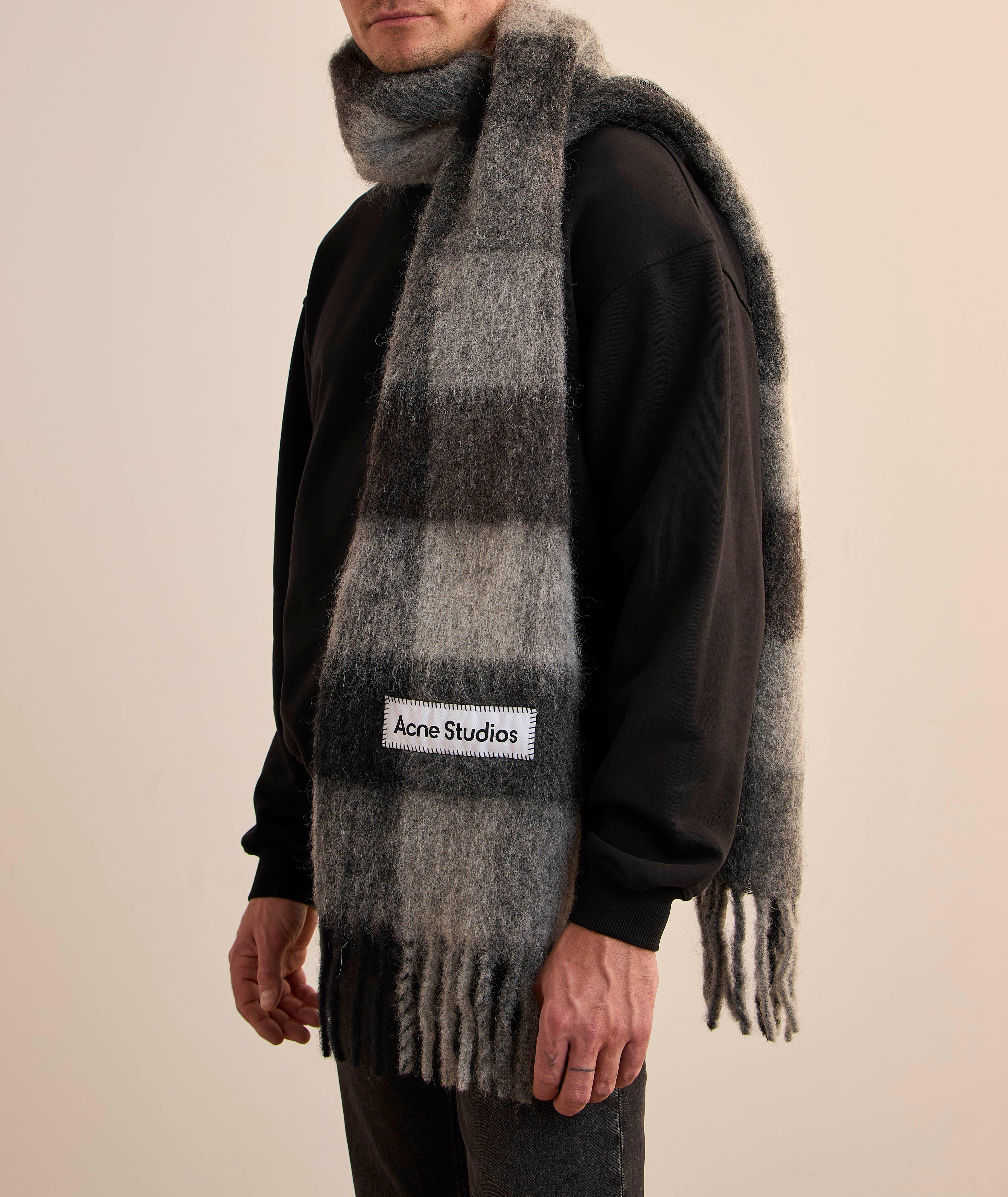 Check Alpaca-Blend Scarf image 1