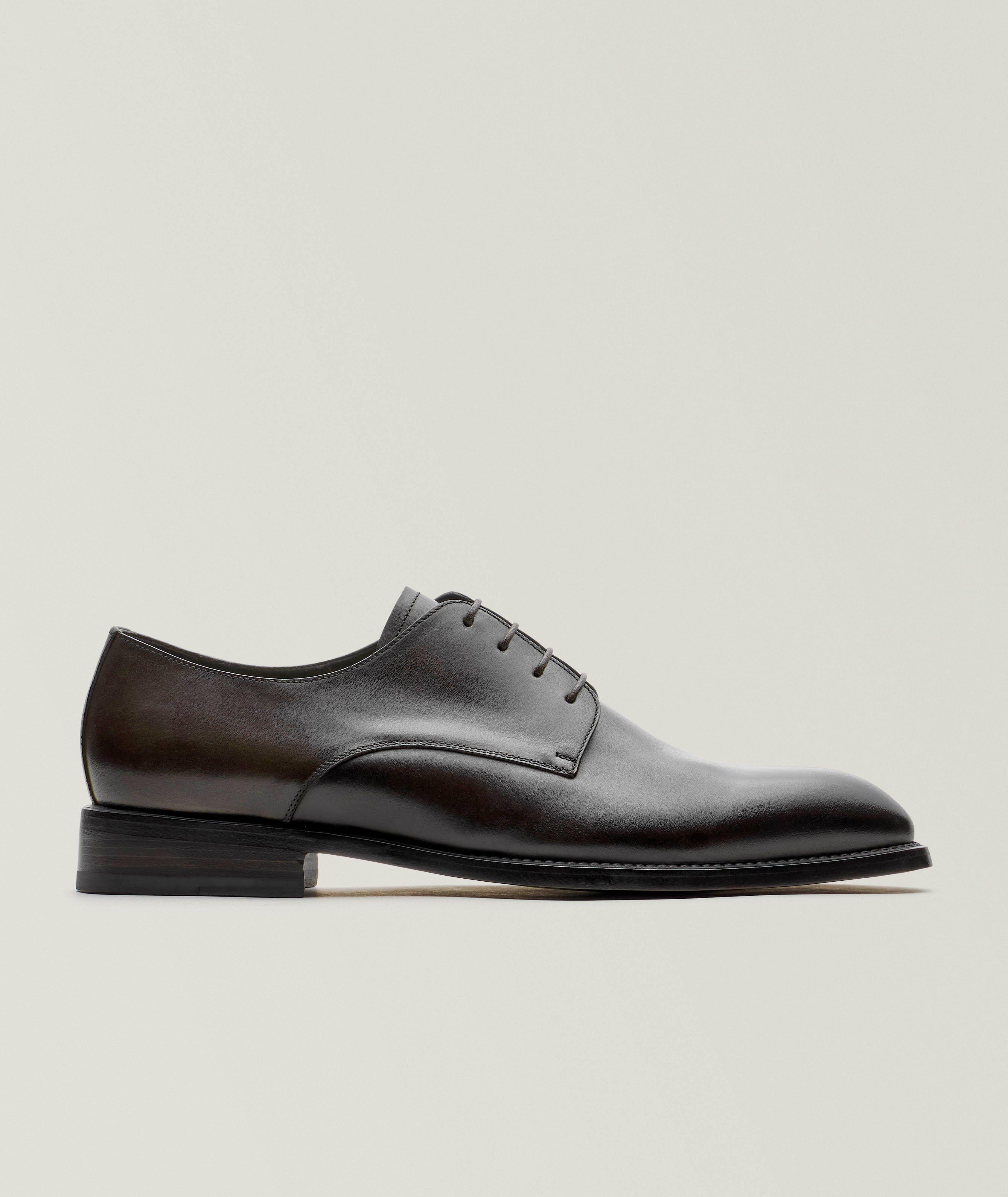 Chaussure lacée en cuir image 0